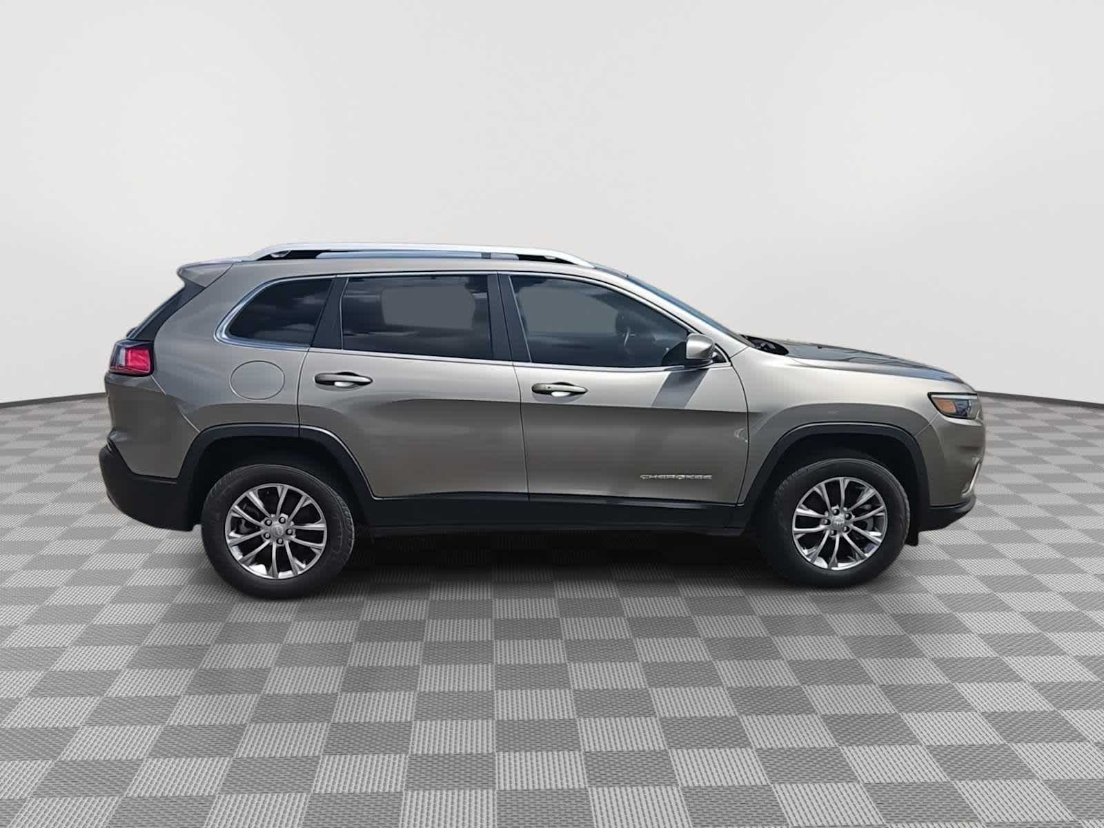 2021 Jeep Cherokee Latitude Plus - Photo 9