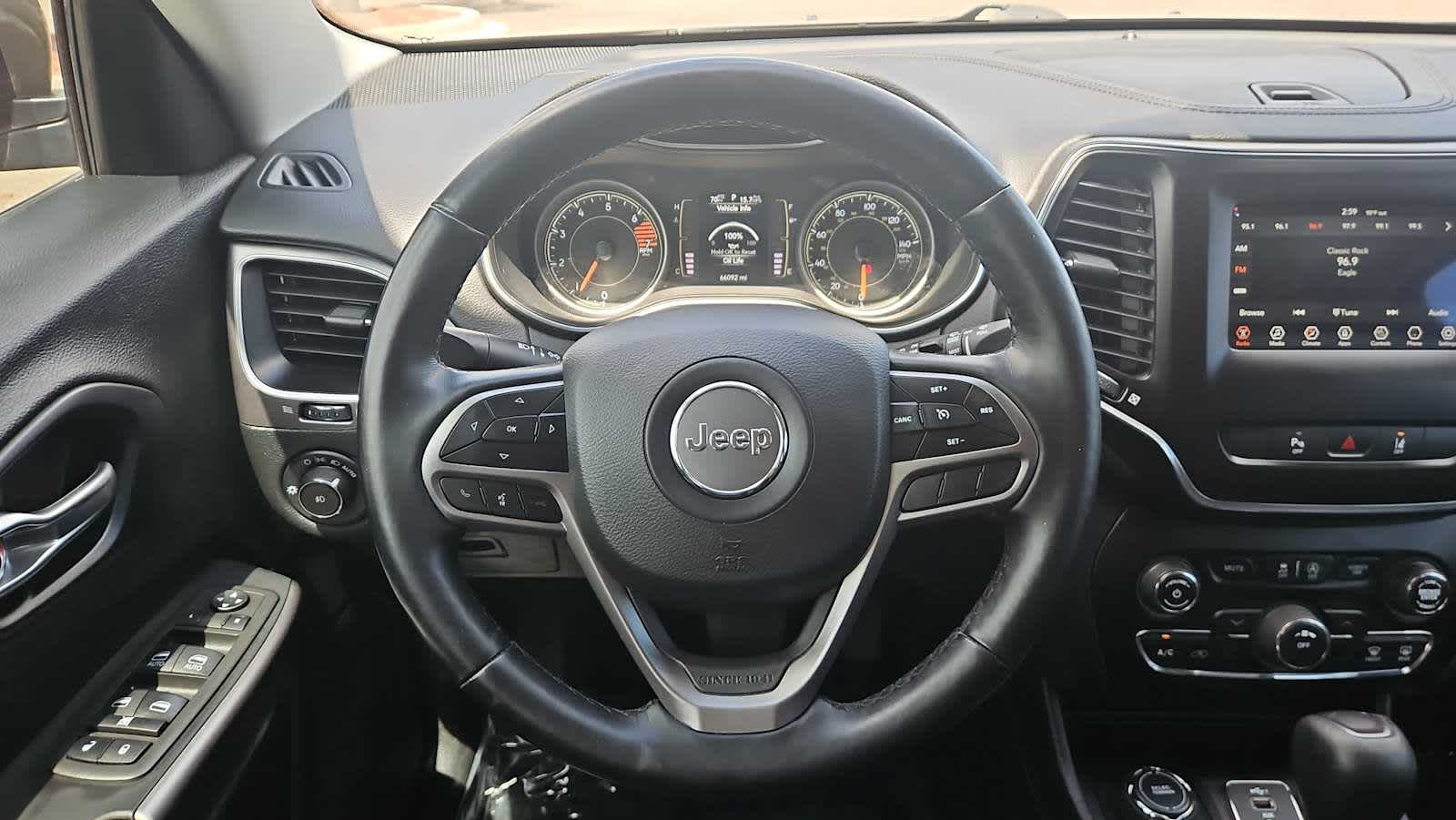 2021 Jeep Cherokee Latitude Plus - Photo 11