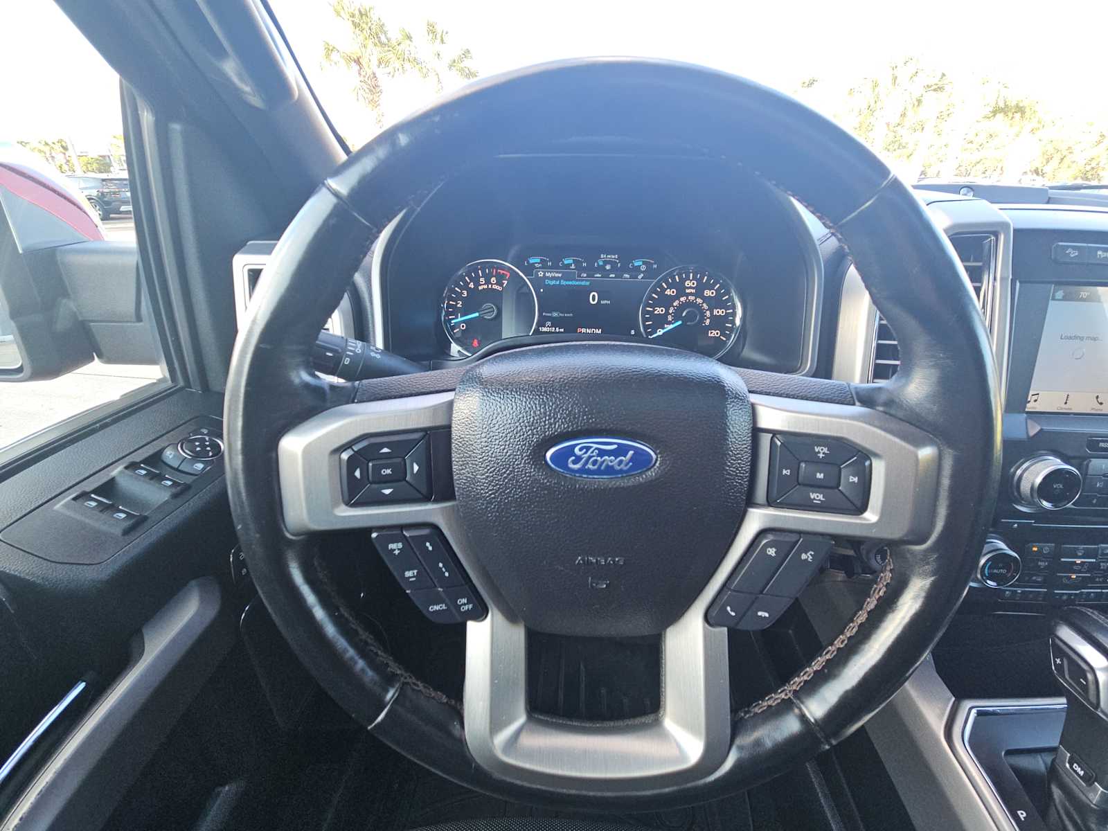 2018 Ford F-150 PLATINUM 11