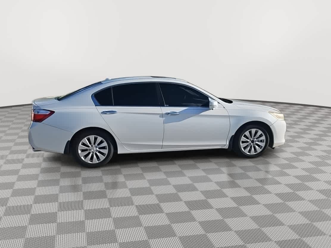 2015 Honda Accord Touring 9