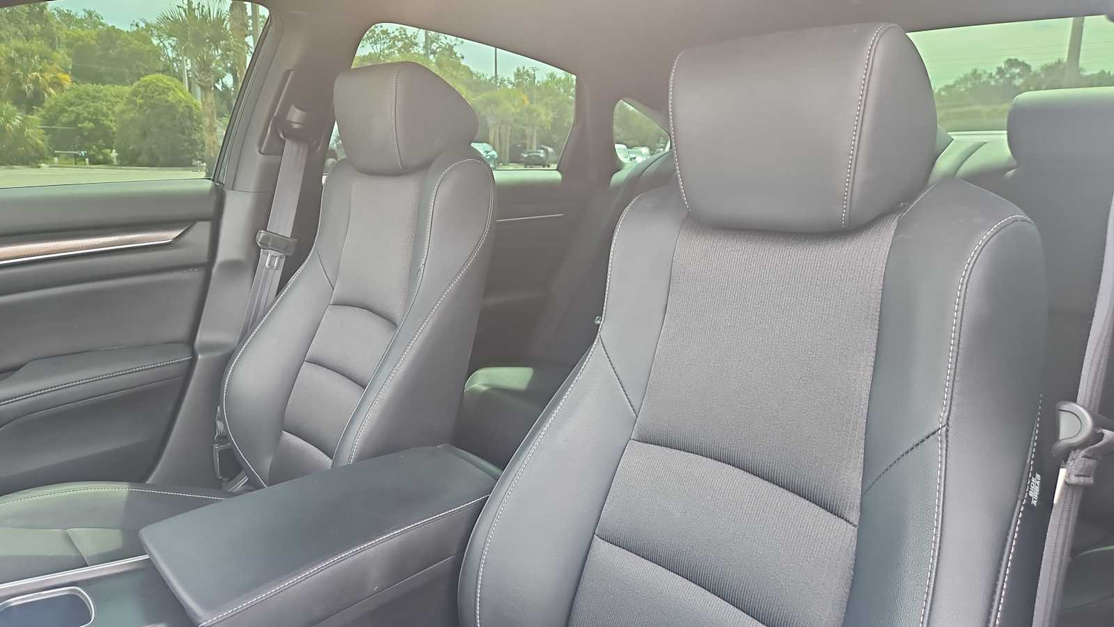2022 Honda Accord Sport - Photo 13
