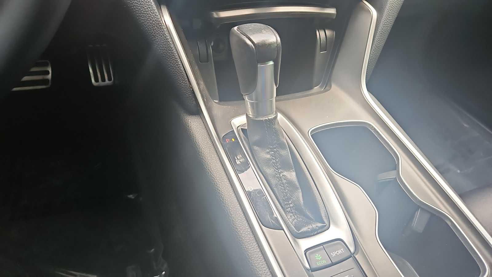 2022 Honda Accord Sport - Photo 21
