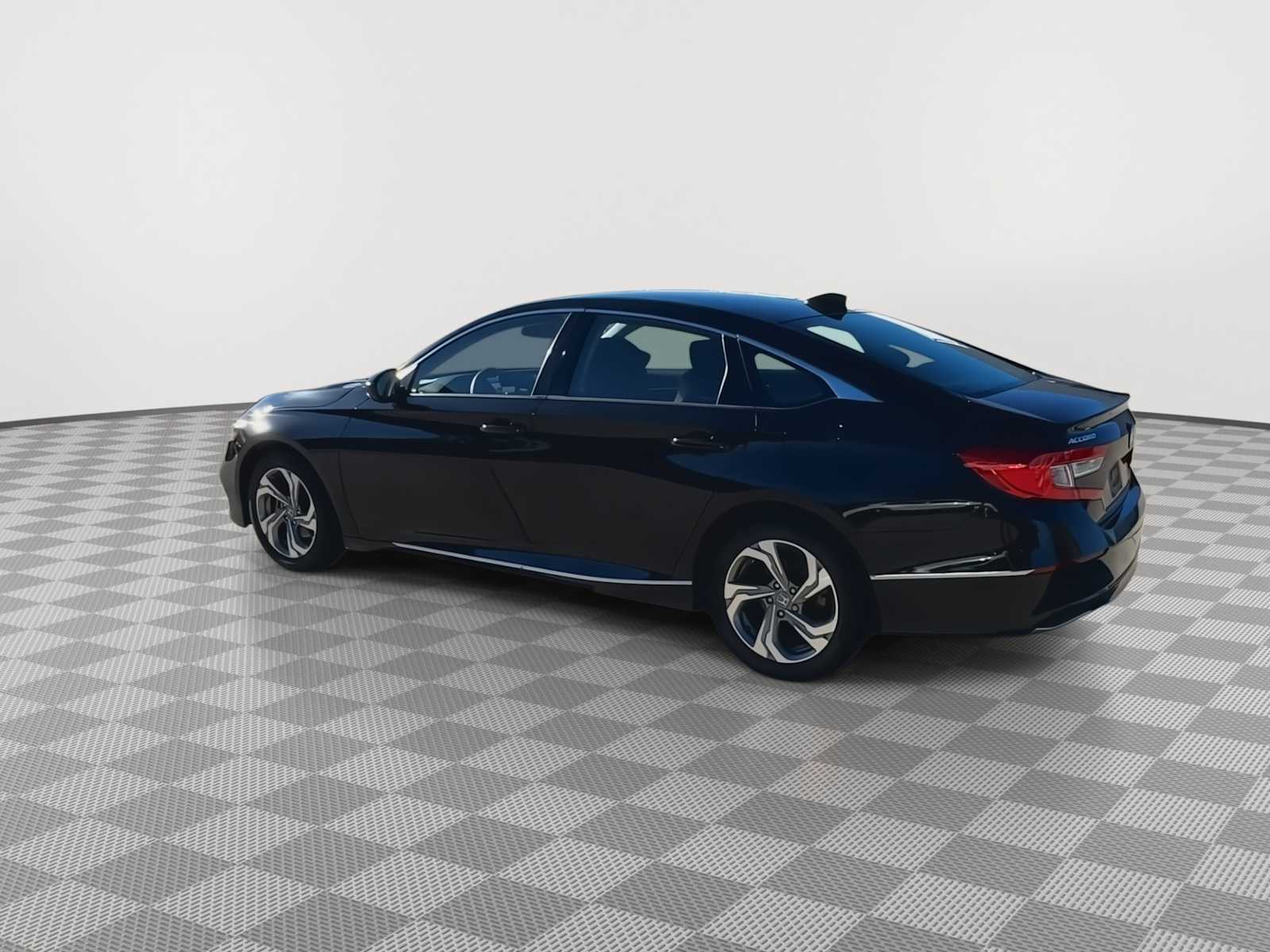 2020 Honda Accord EX 6