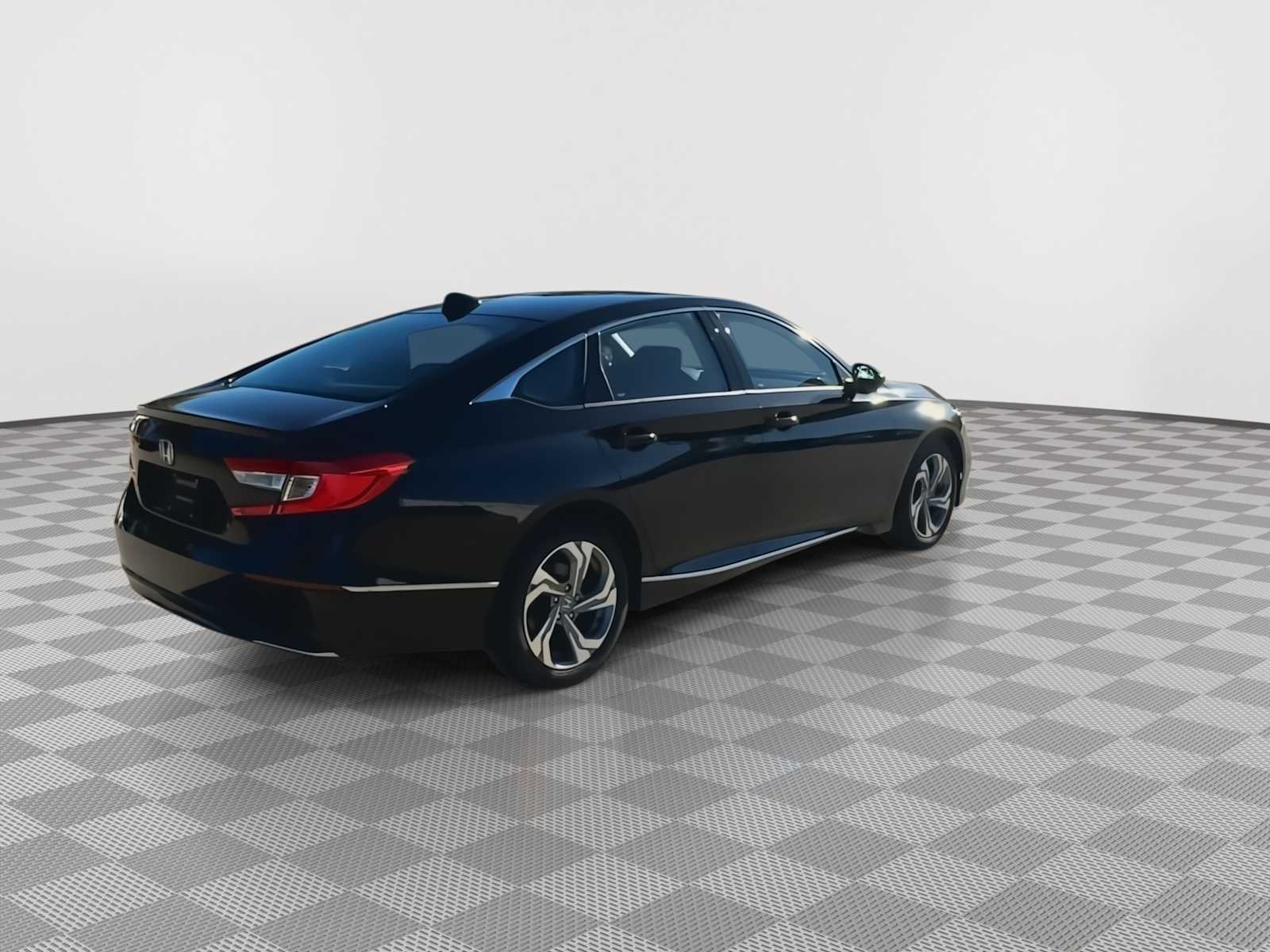 2020 Honda Accord EX 8