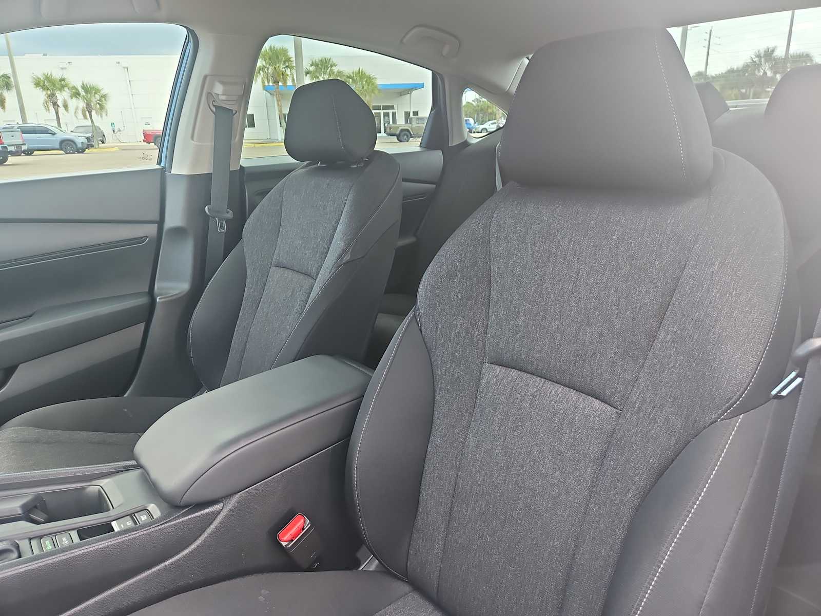 2025 Honda Accord LX - Photo 11