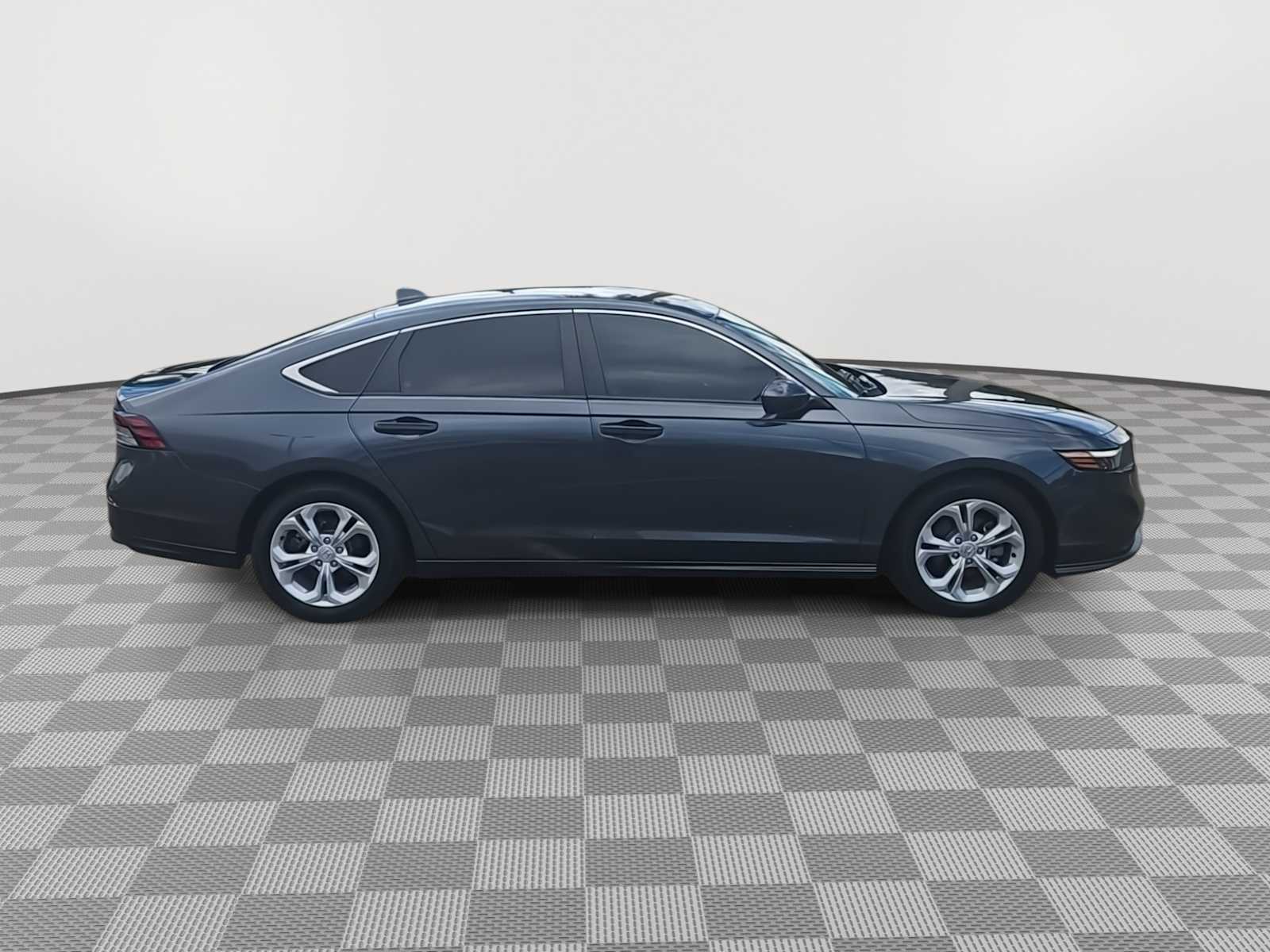 2025 Honda Accord LX - Photo 8
