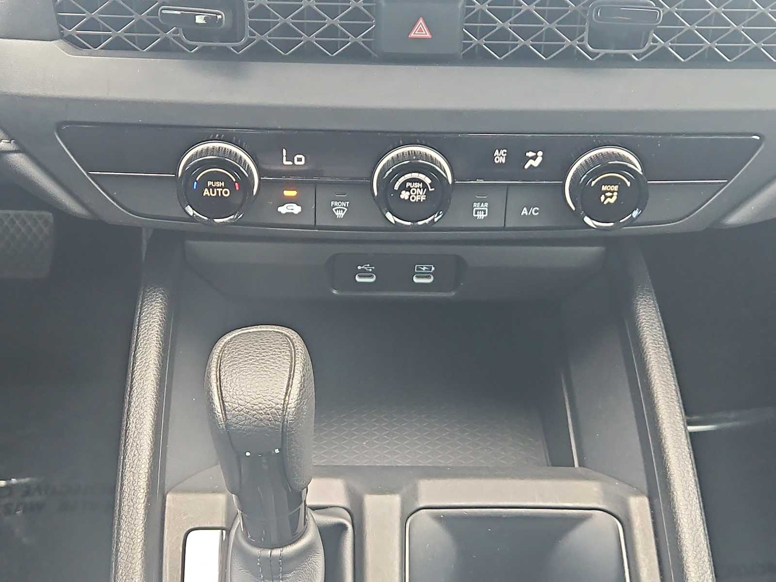 2025 Honda Accord LX - Photo 14