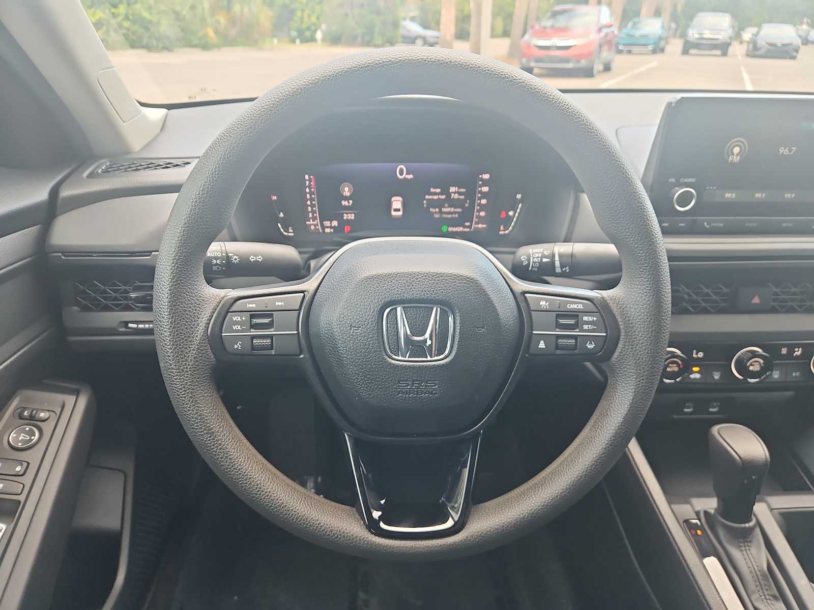 2025 Honda Accord LX - Photo 9