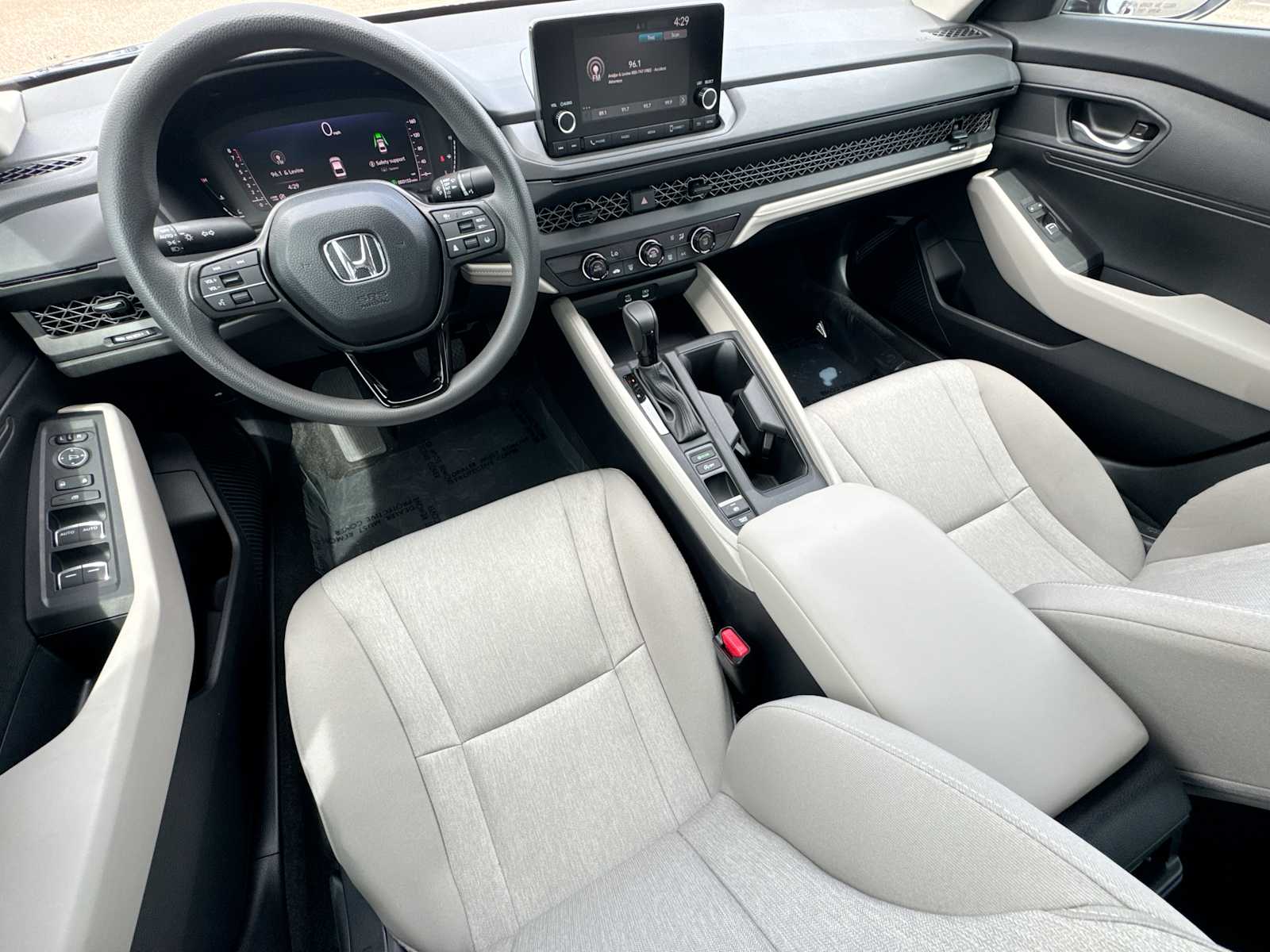 2025 Honda Accord LX - Photo 21