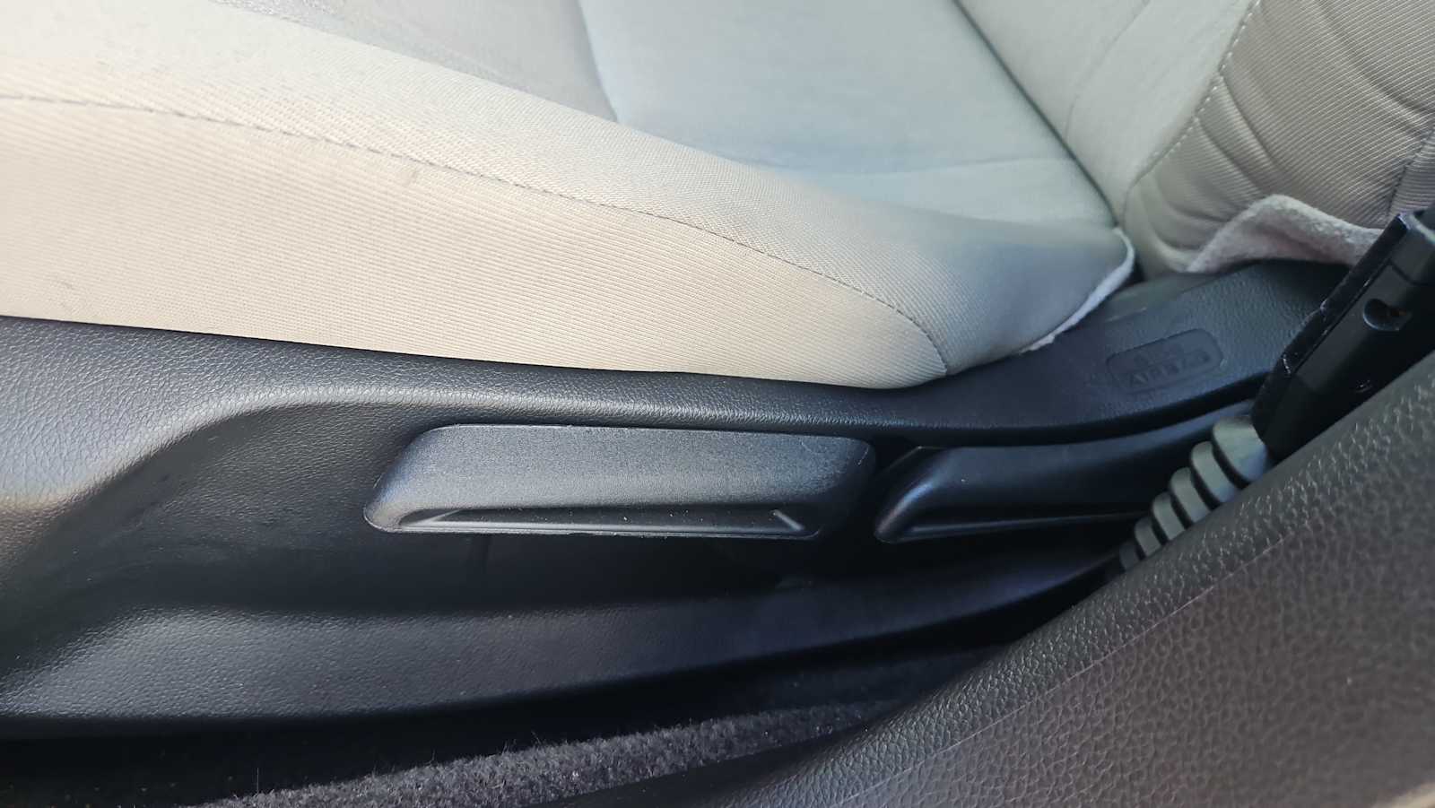 2025 Honda Accord LX - Photo 14