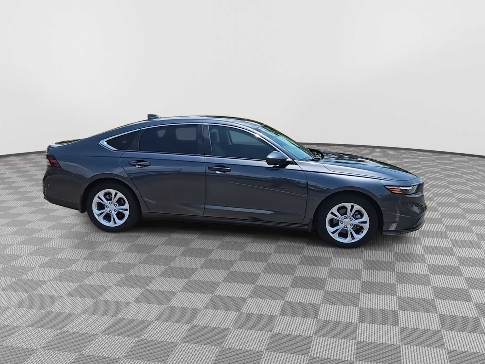 2025 Honda Accord LX - Photo 9