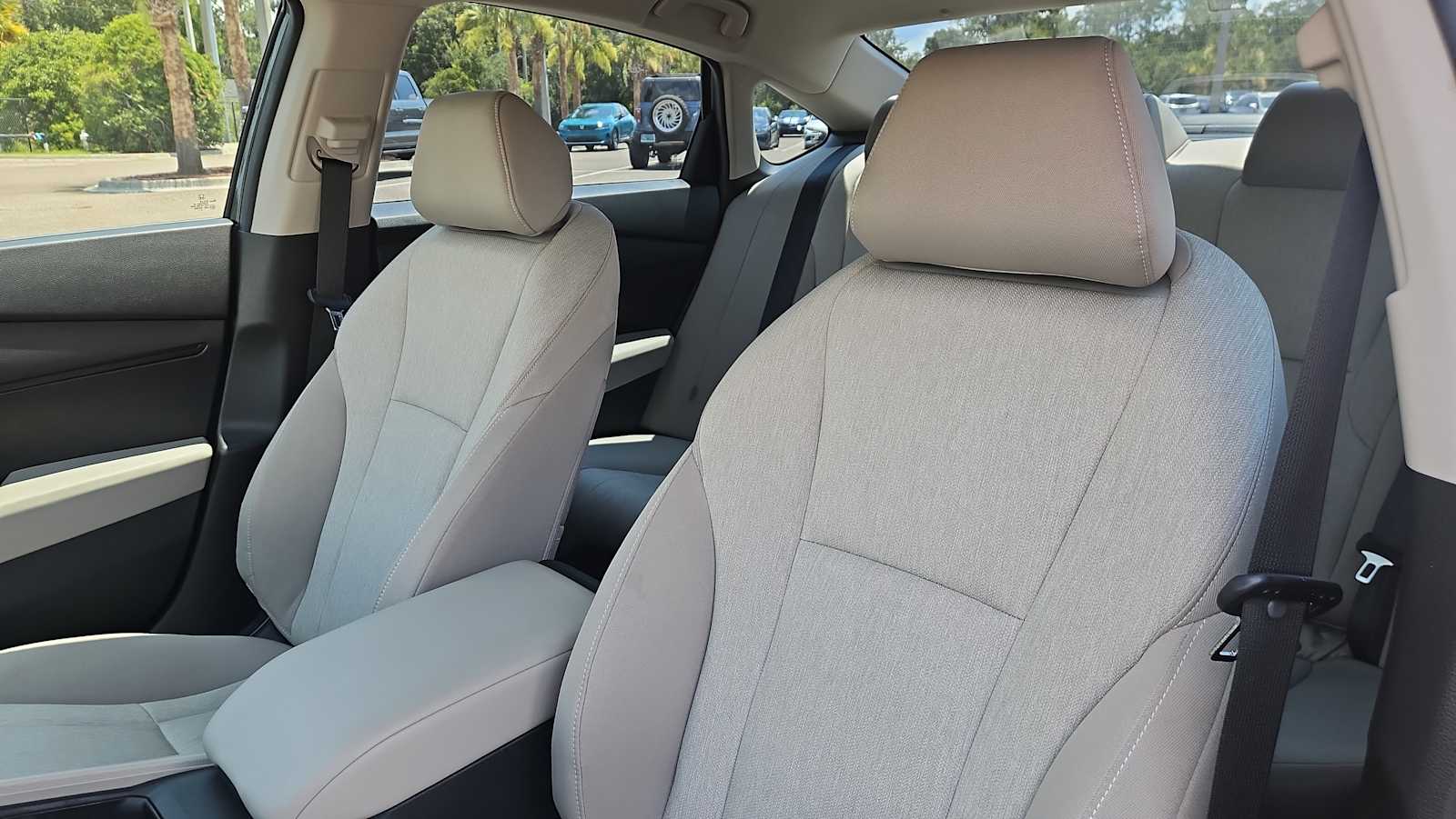 2025 Honda Accord LX - Photo 13