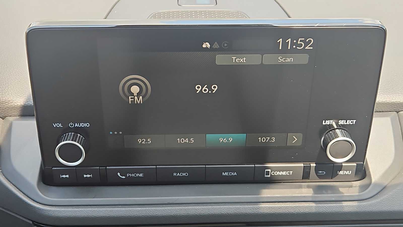 2025 Honda Accord LX - Photo 12