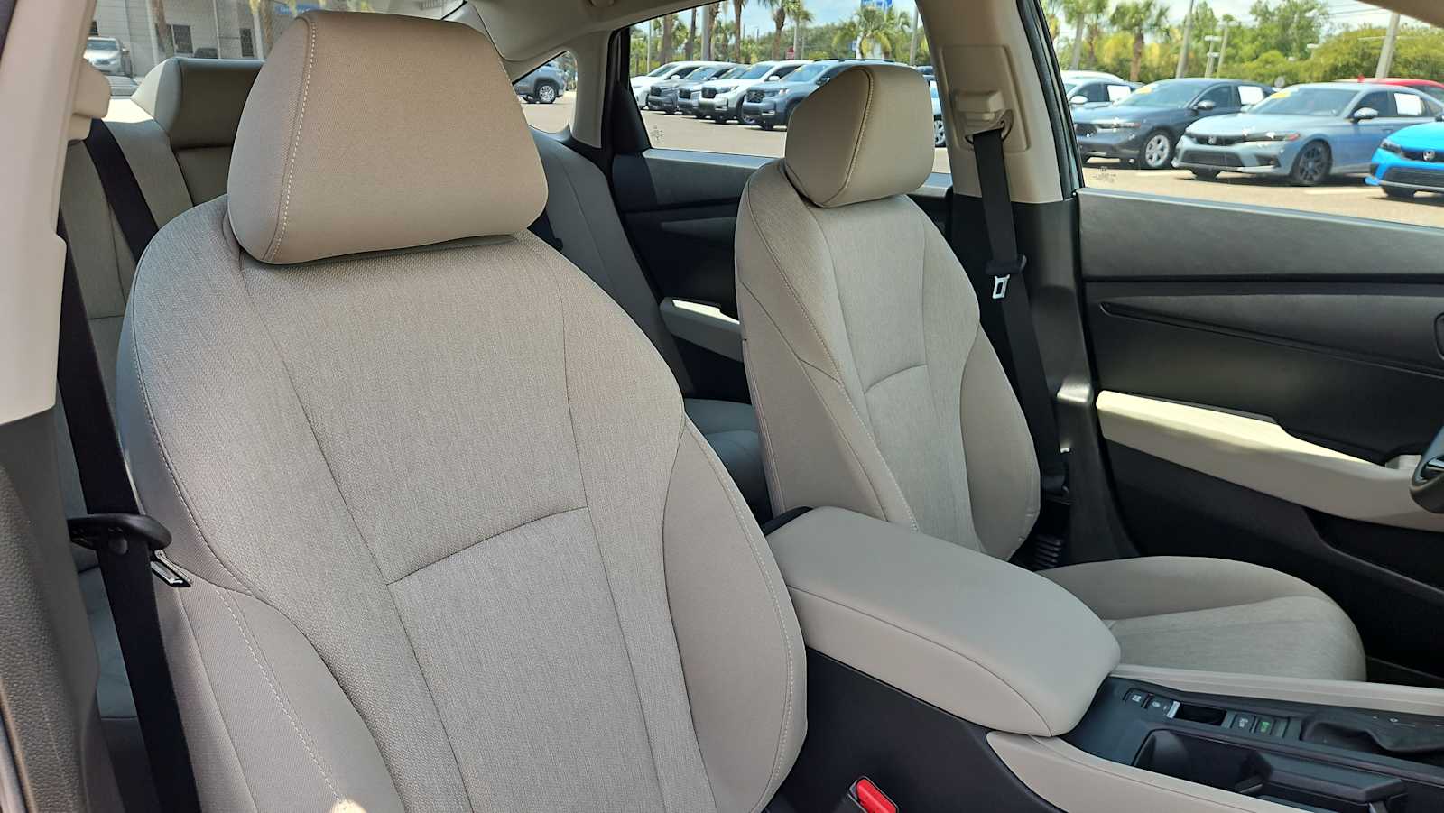 2025 Honda Accord LX - Photo 24