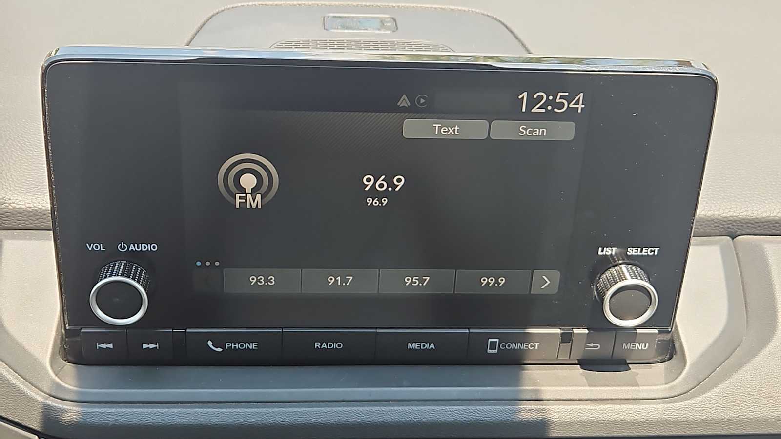 2025 Honda Accord LX - Photo 12