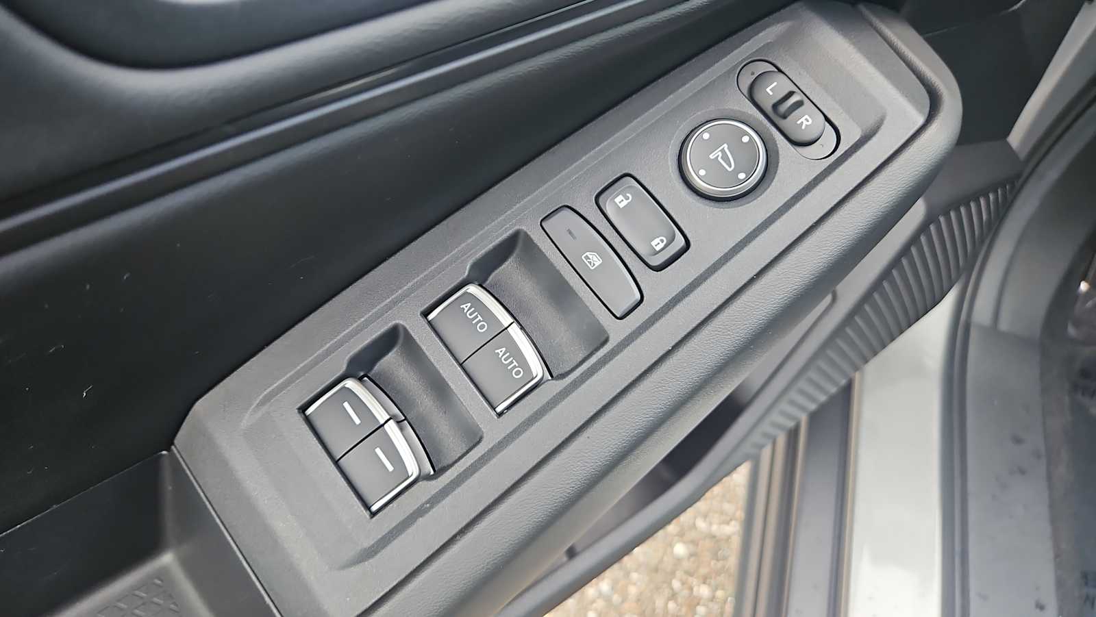 2024 Honda Accord EX - Photo 15
