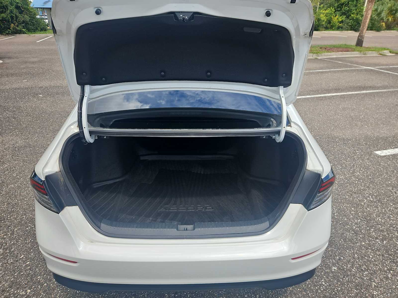 2023 Honda Accord EX - Photo 20