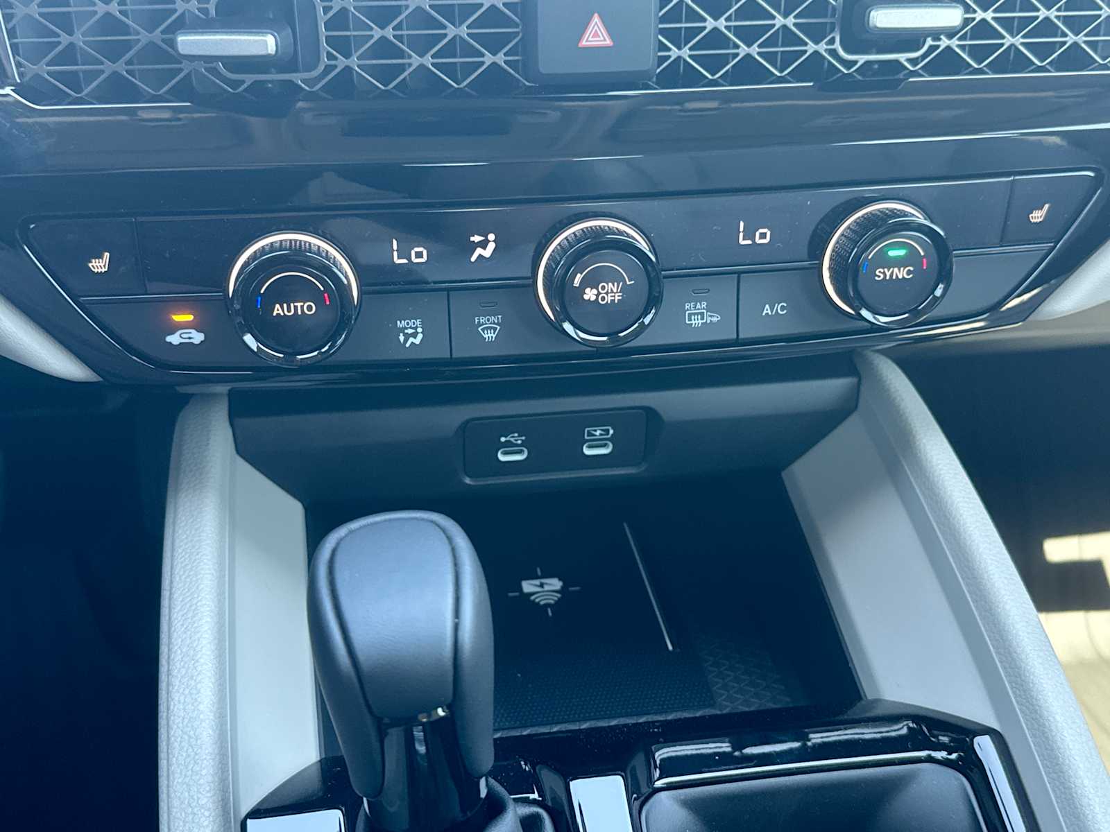 2026 Honda Accord Hybrid EX-L - Photo 17