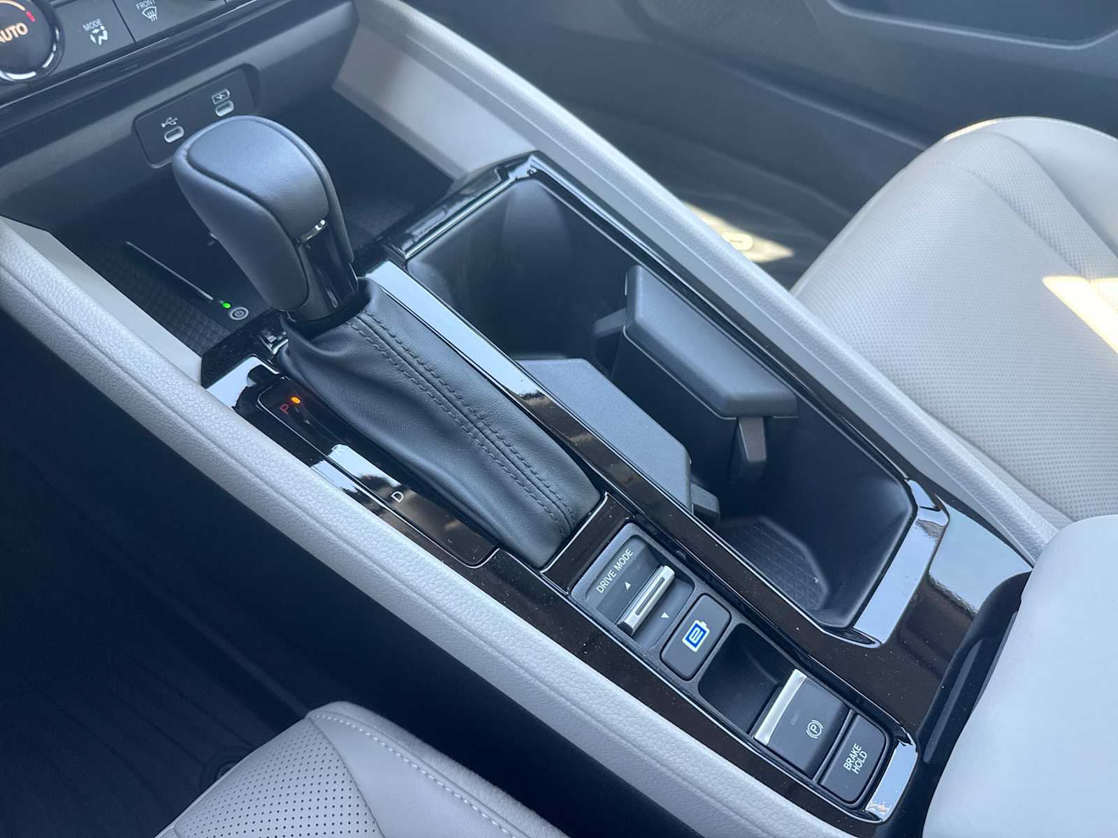 2026 Honda Accord Hybrid EX-L - Photo 22
