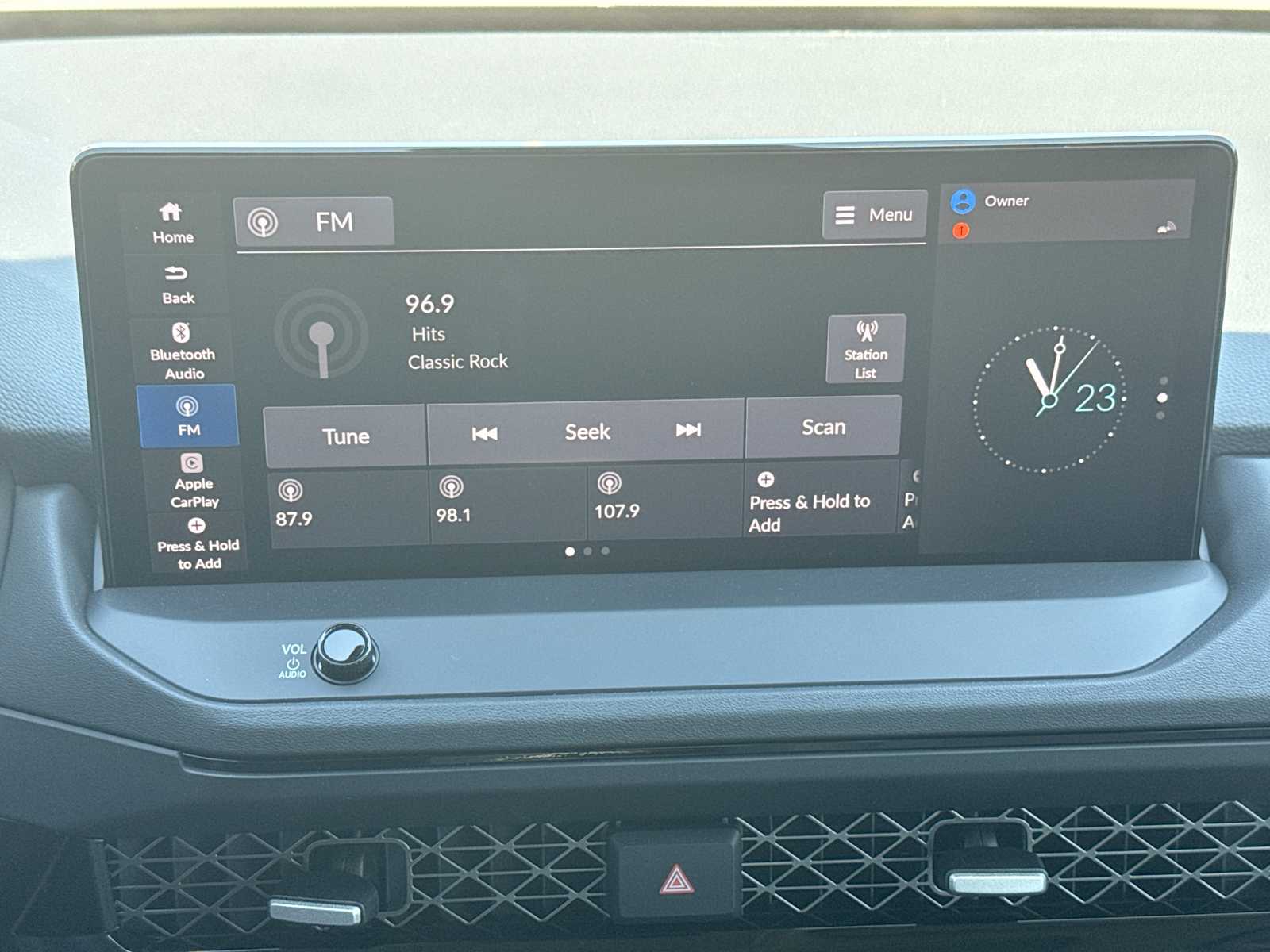 2026 Honda Accord Hybrid EX-L - Photo 12