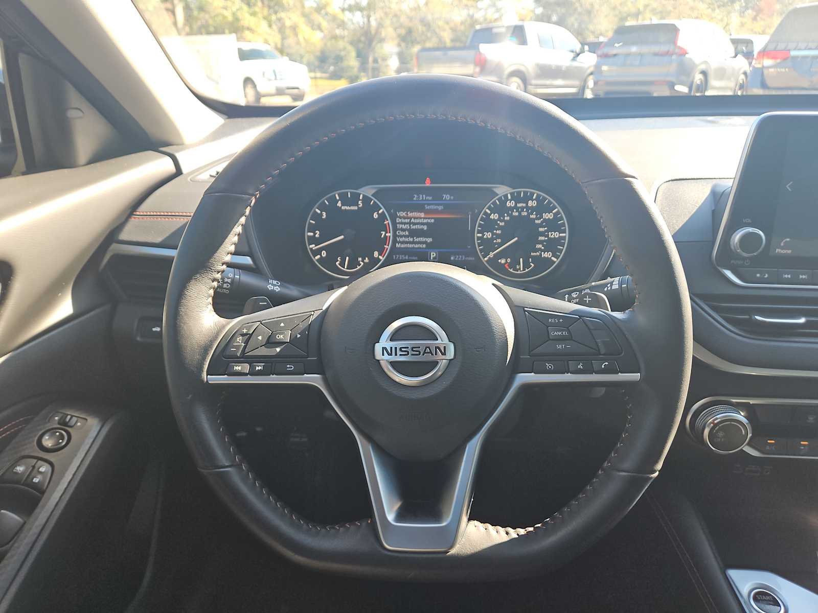 2022 Nissan Altima 2.5 SR 11