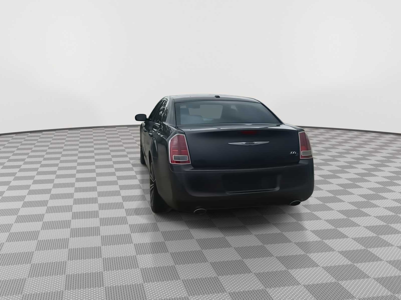 2013 Chrysler 300 300S 7