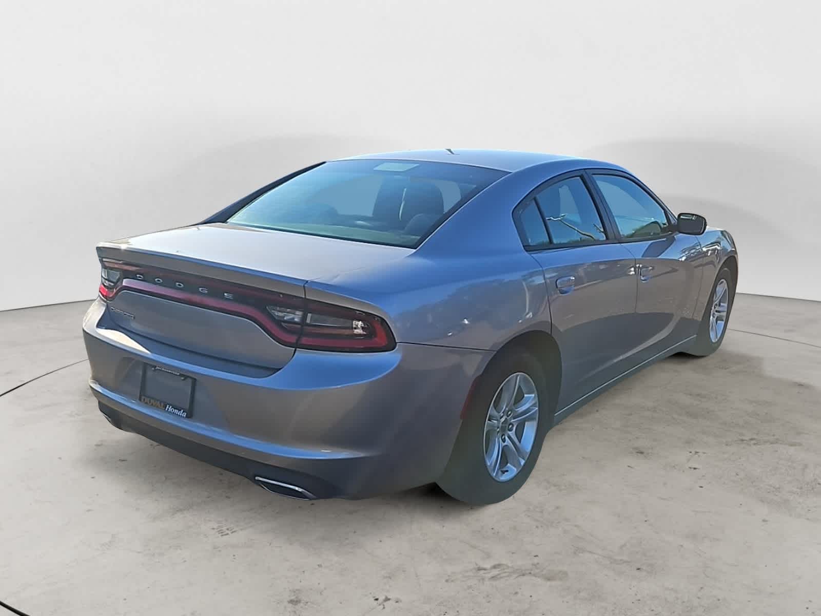 2017 Dodge Charger SE 5