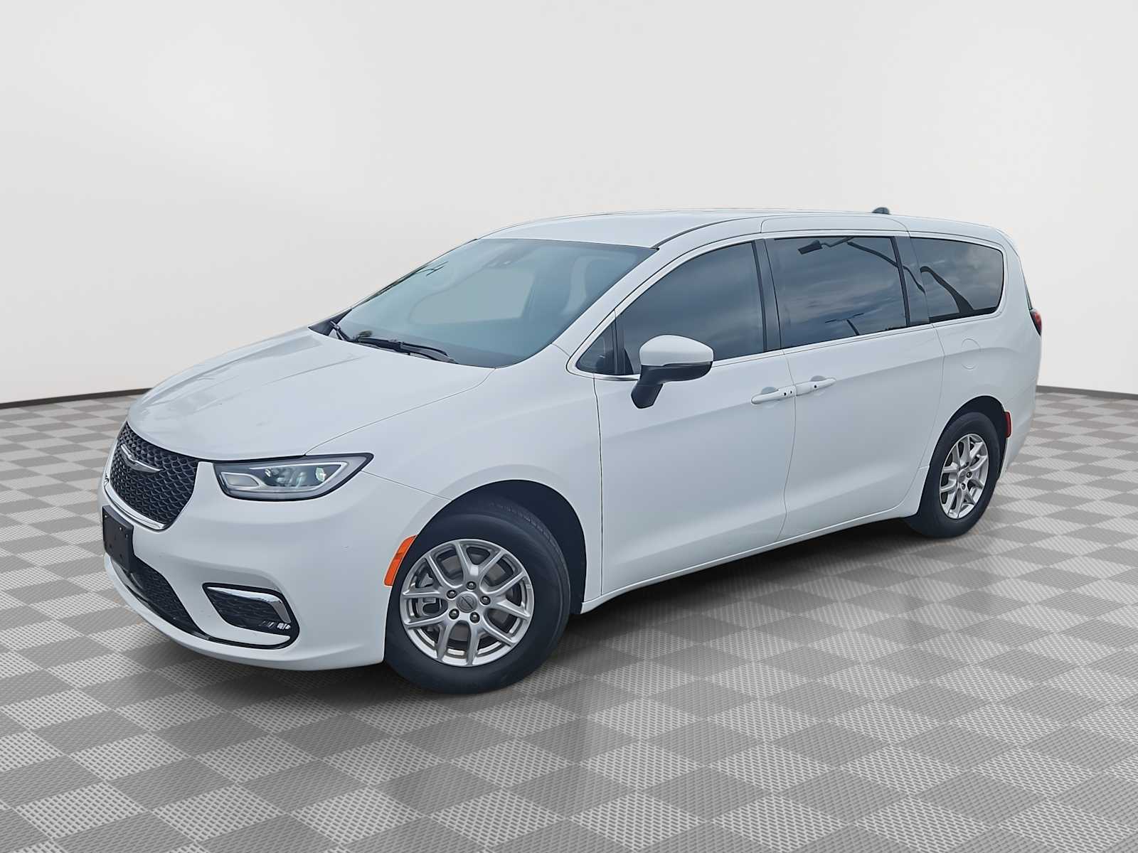 2023 Chrysler Pacifica