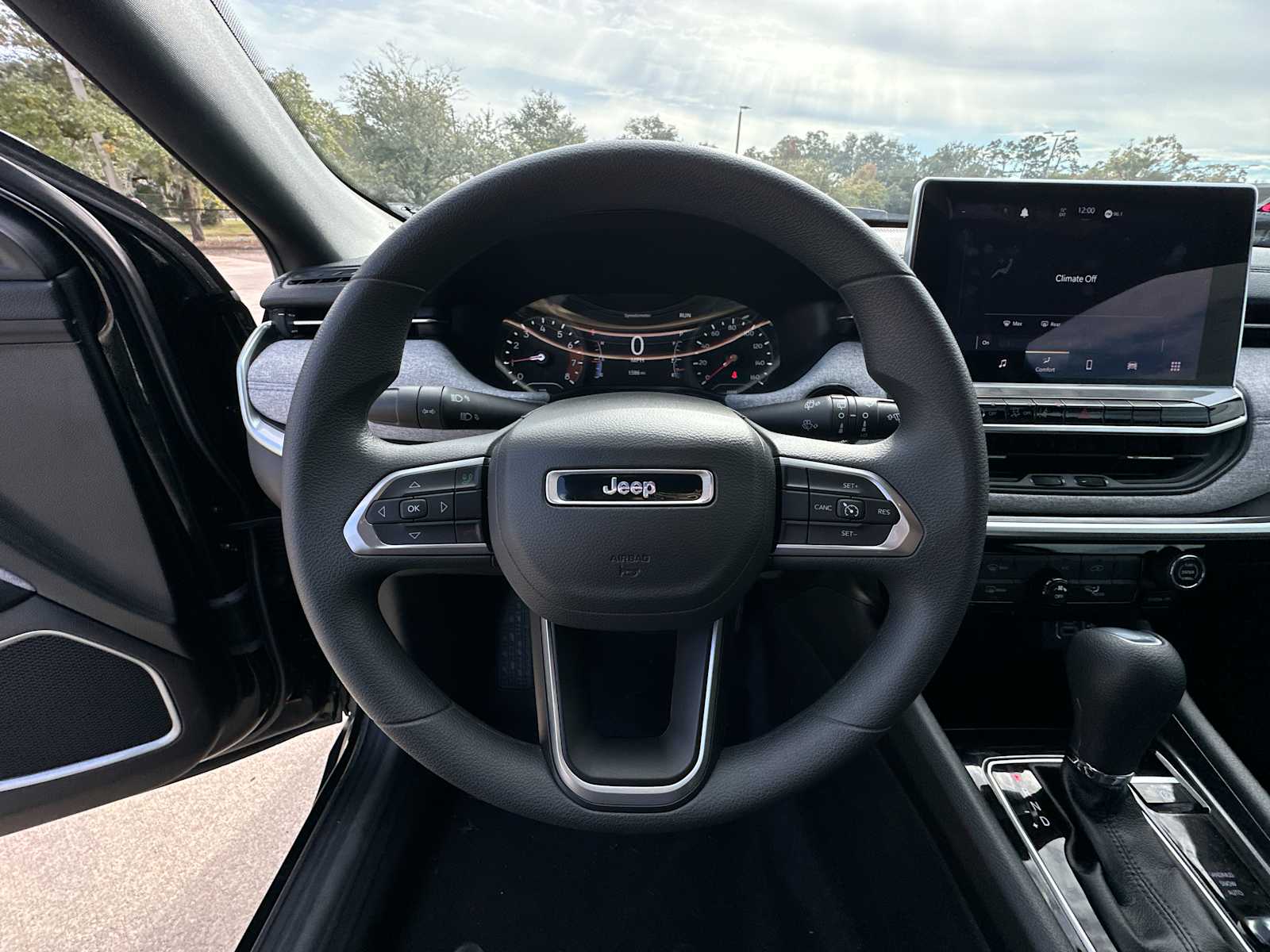 2023 Jeep Compass Sport 11