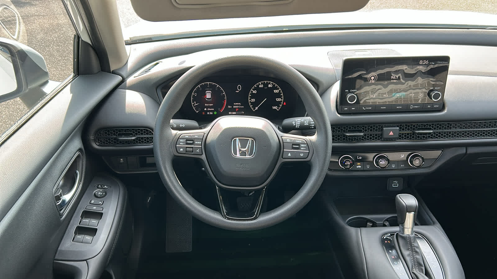 2025 Honda HR-V LX 13