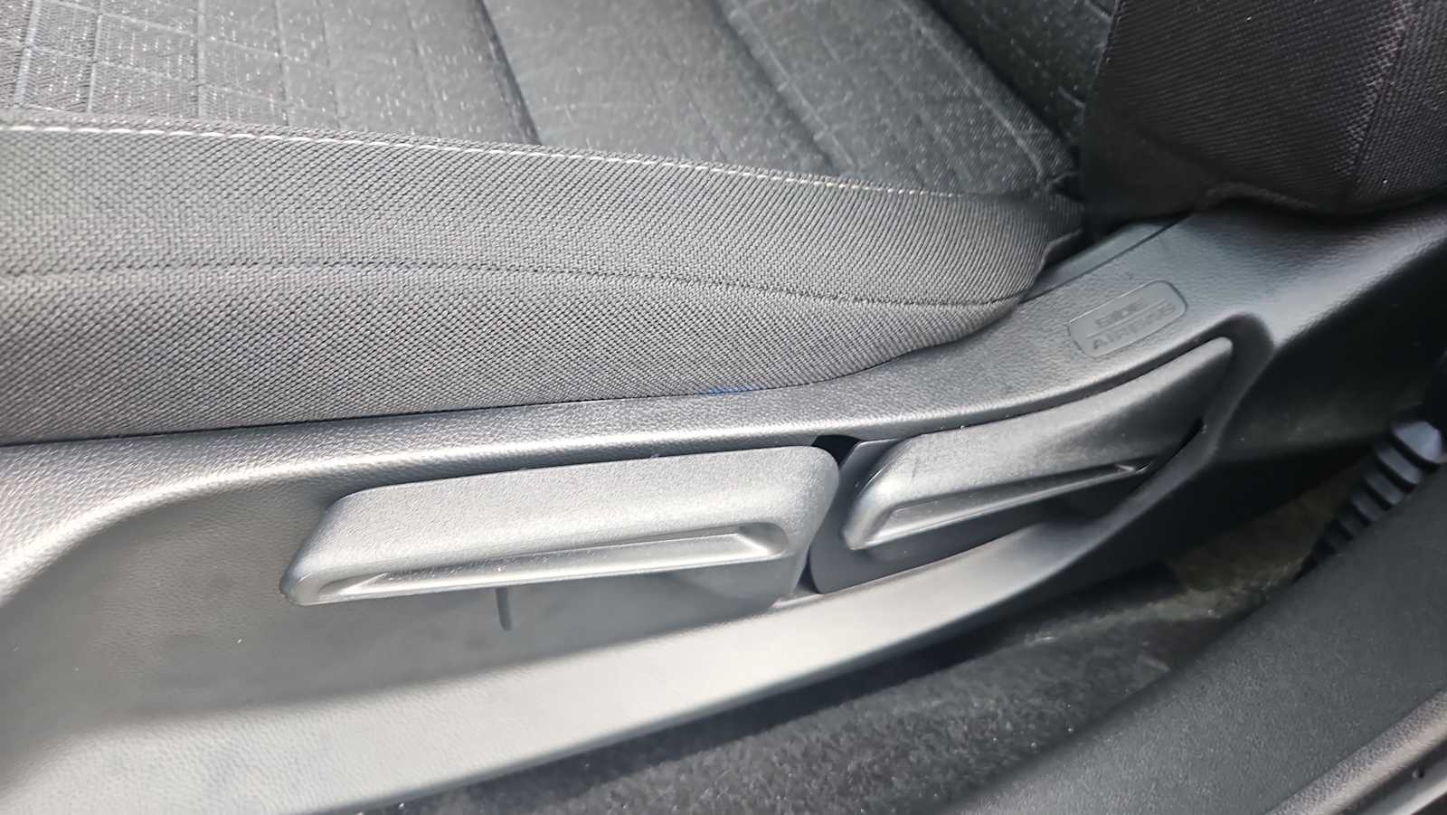 2026 Honda HR-V LX - Photo 14