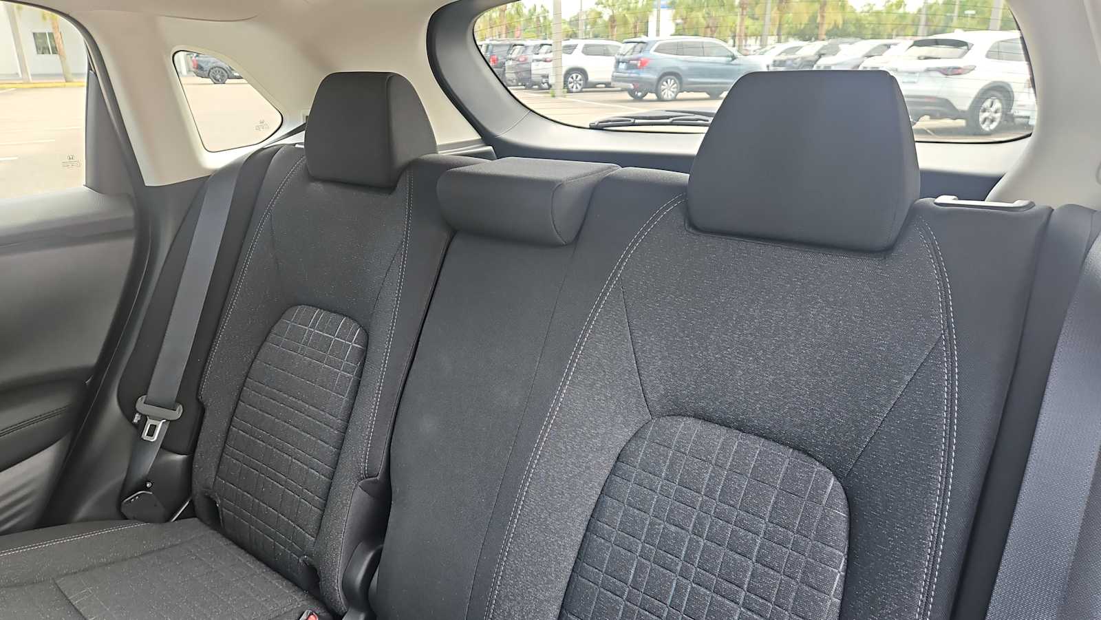 2026 Honda HR-V LX - Photo 24