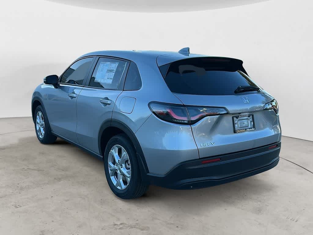 2025 Honda HR-V LX 3