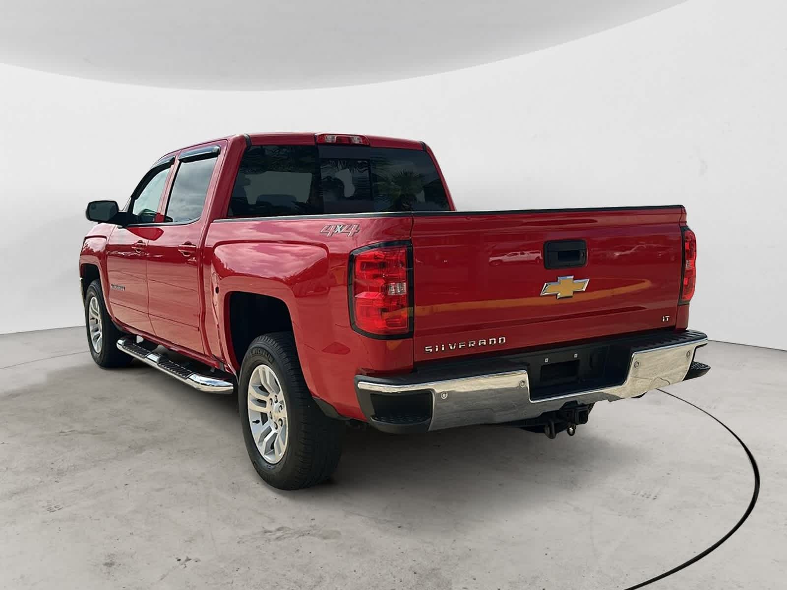 2018 Chevrolet Silverado 1500 LT 4WD Crew Cab 143.5 3