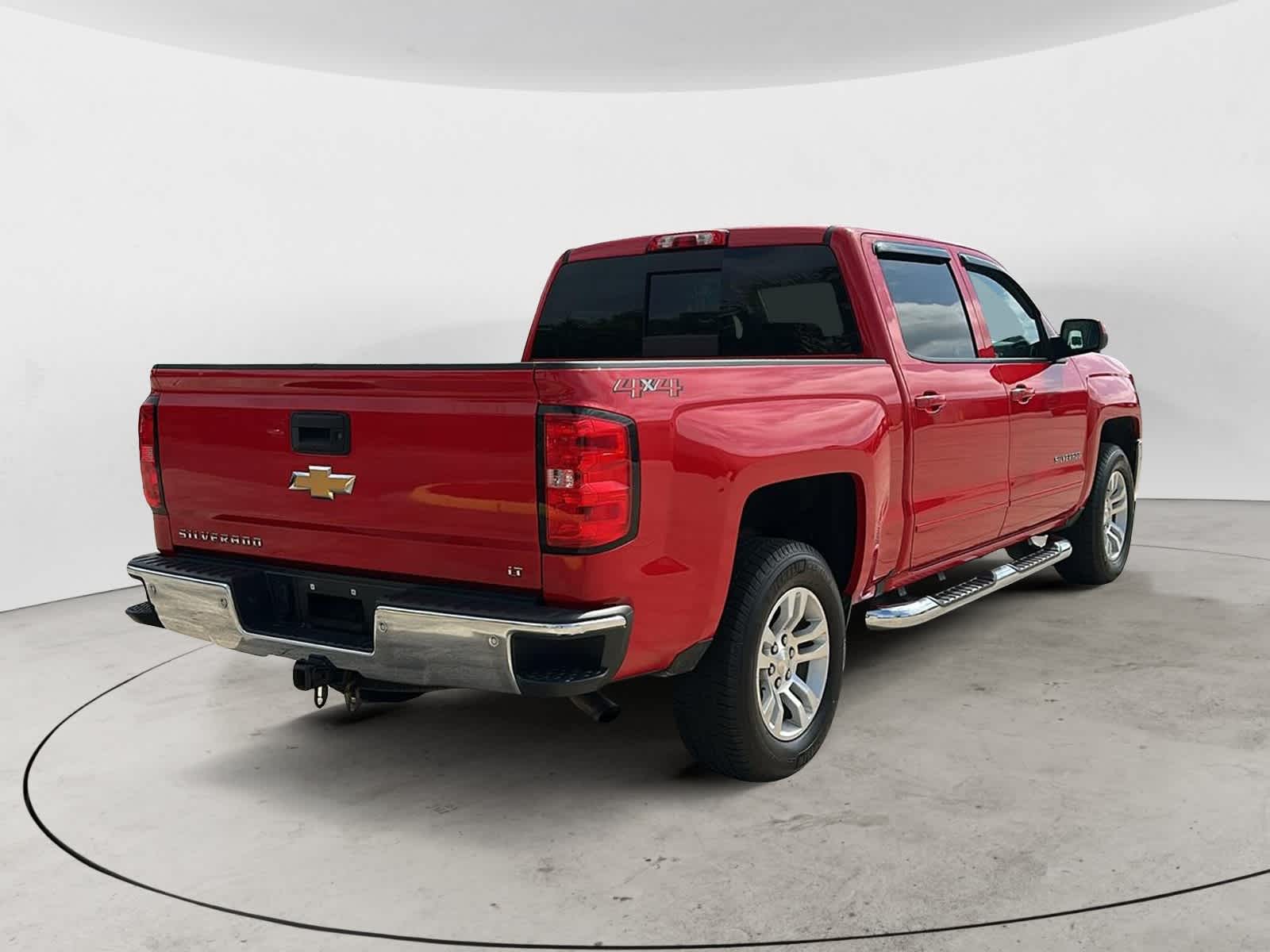 2018 Chevrolet Silverado 1500 LT 4WD Crew Cab 143.5 5