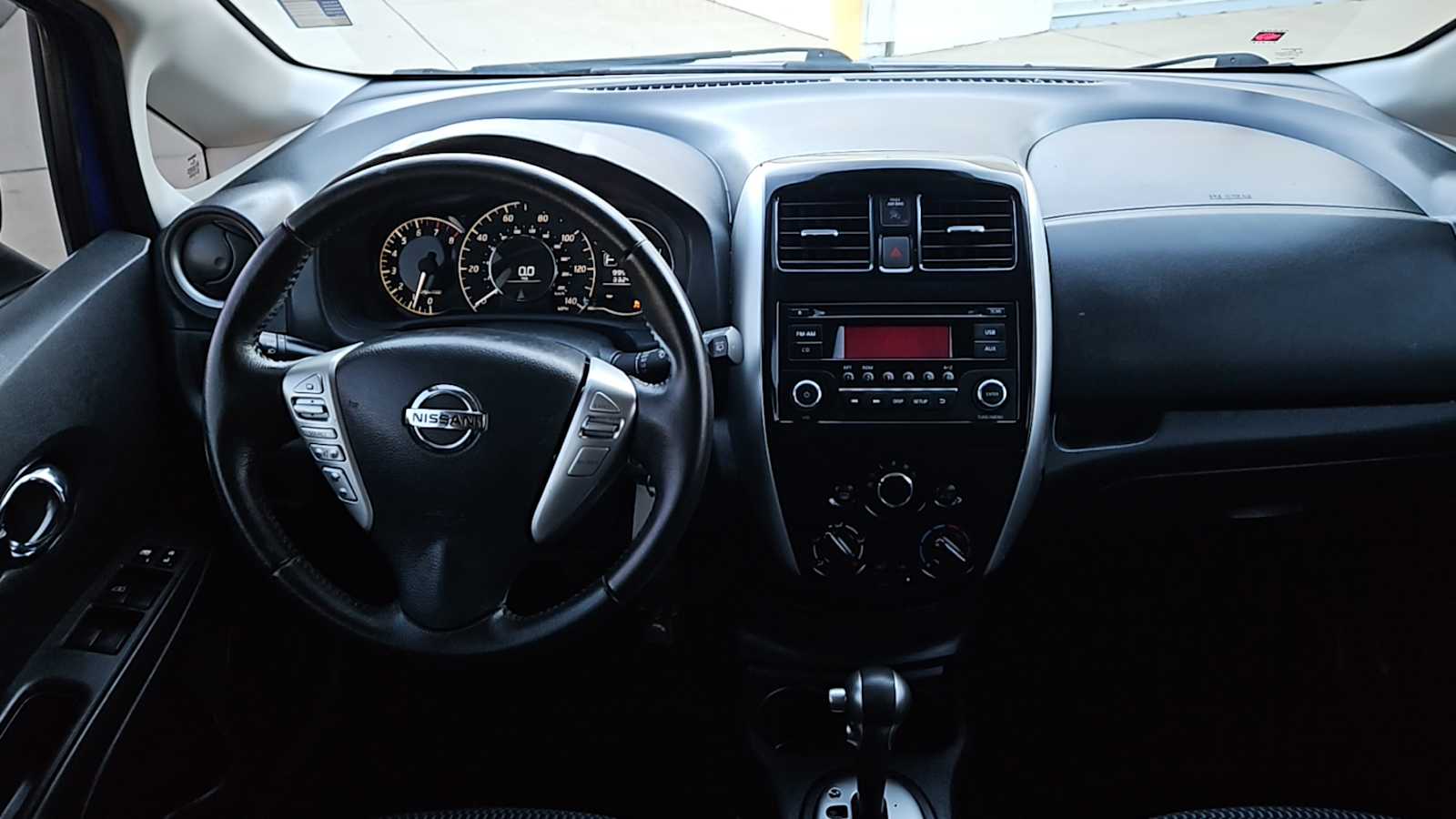 2015 Nissan Versa Note SV 11