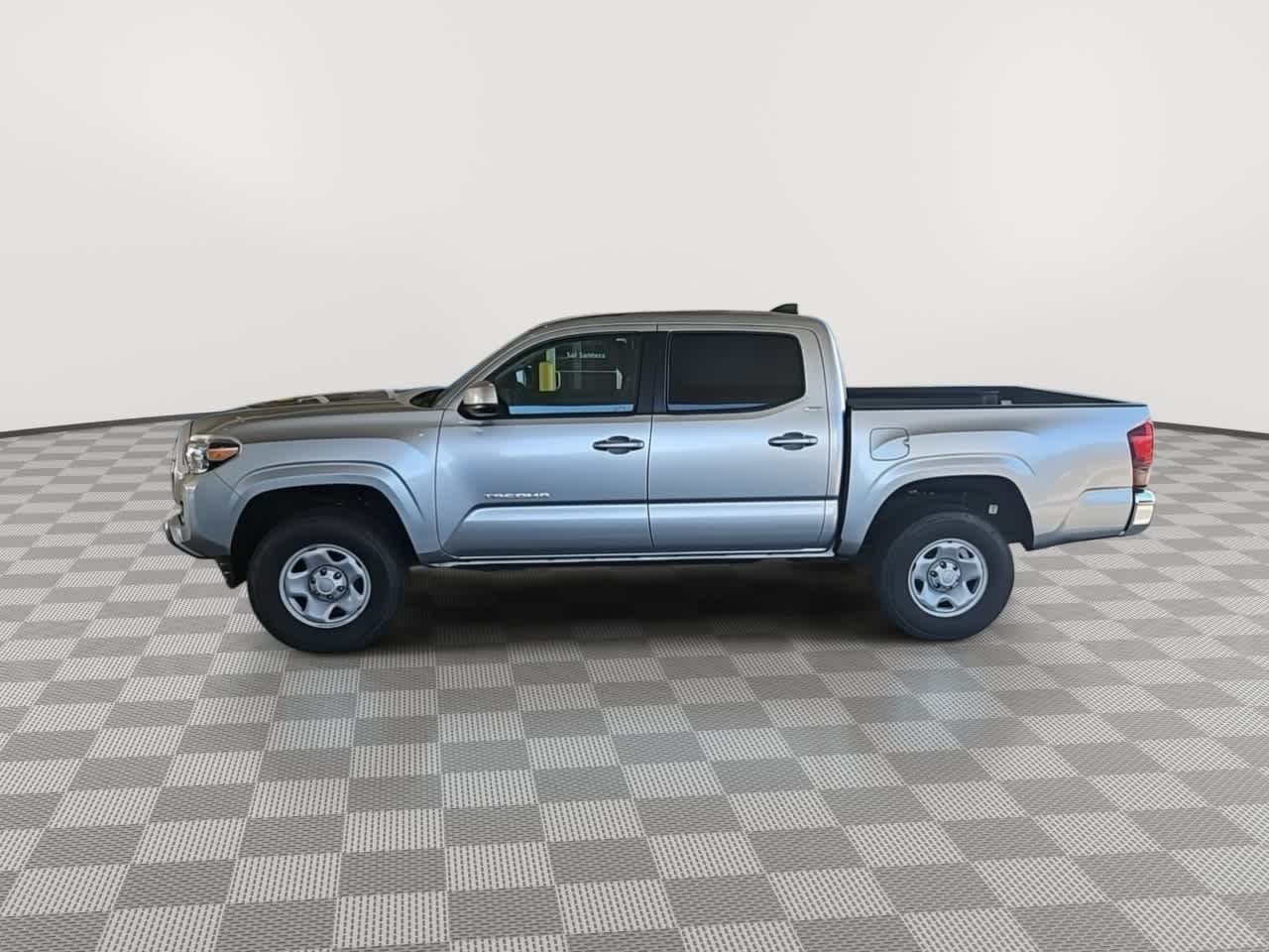 2022 Toyota Tacoma SR5 Double Cab 5 Bed I4 AT 5