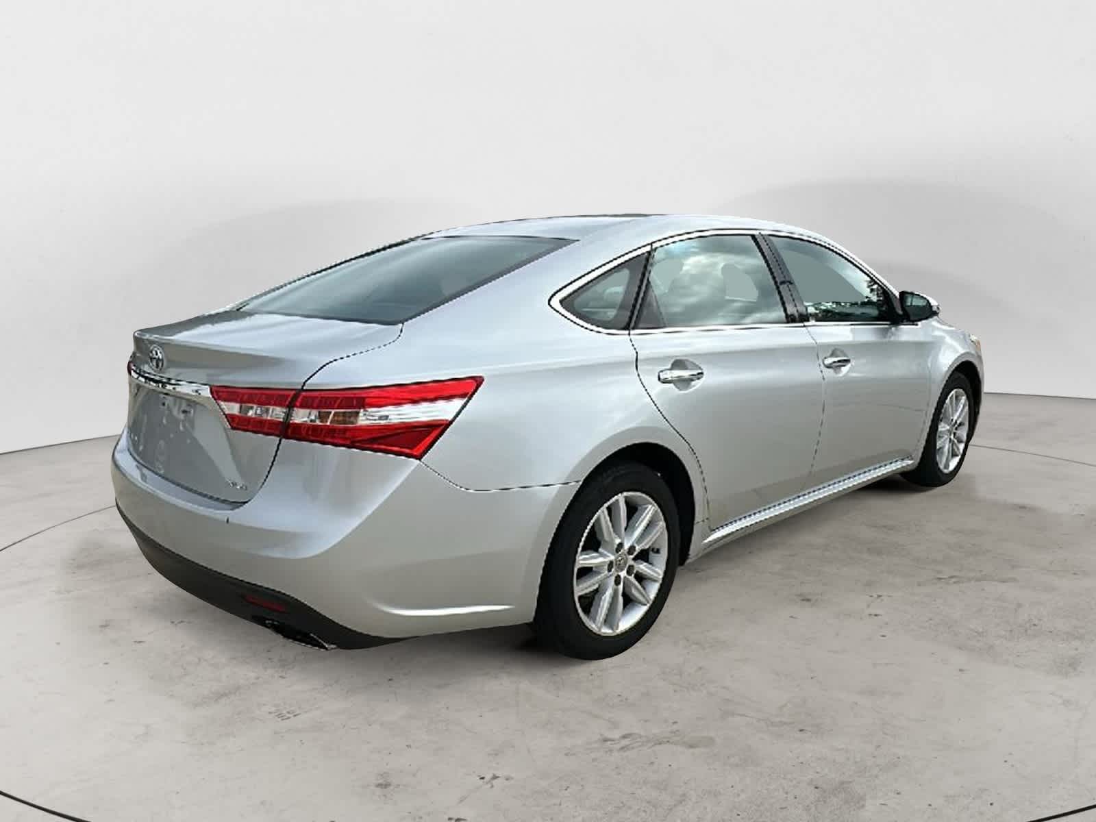 2014 Toyota Avalon XLE 5