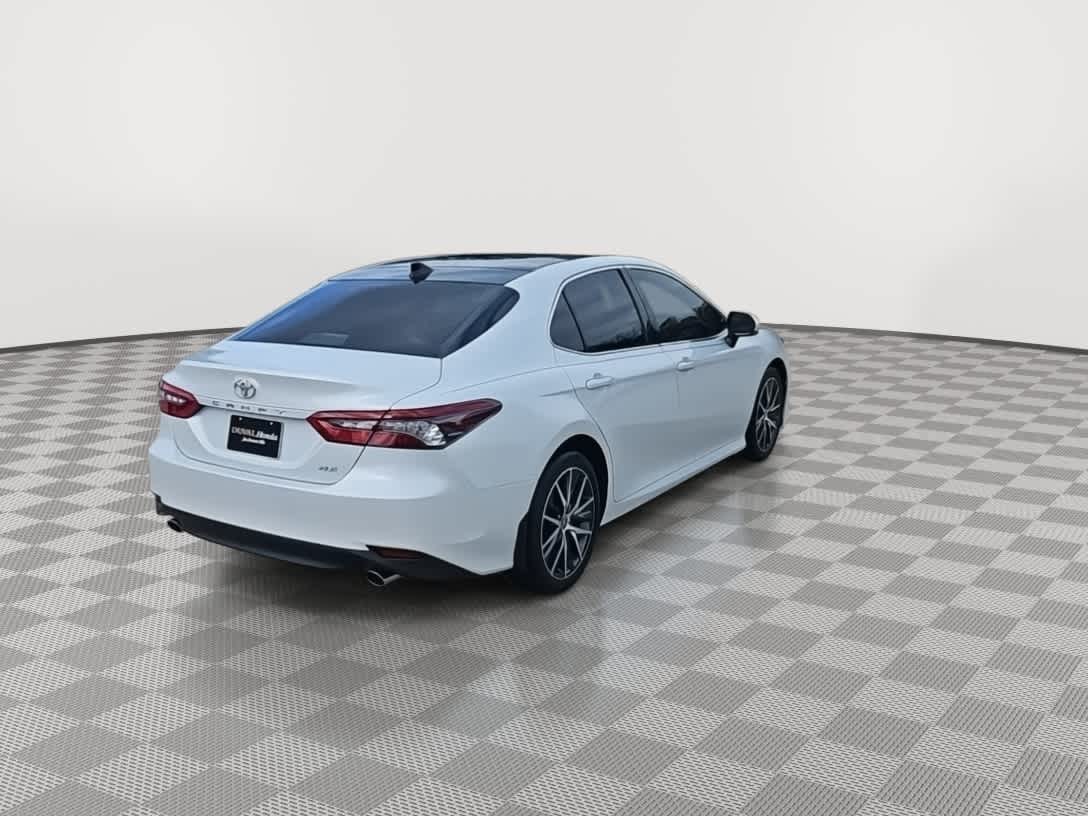 2023 Toyota Camry XLE V6 8