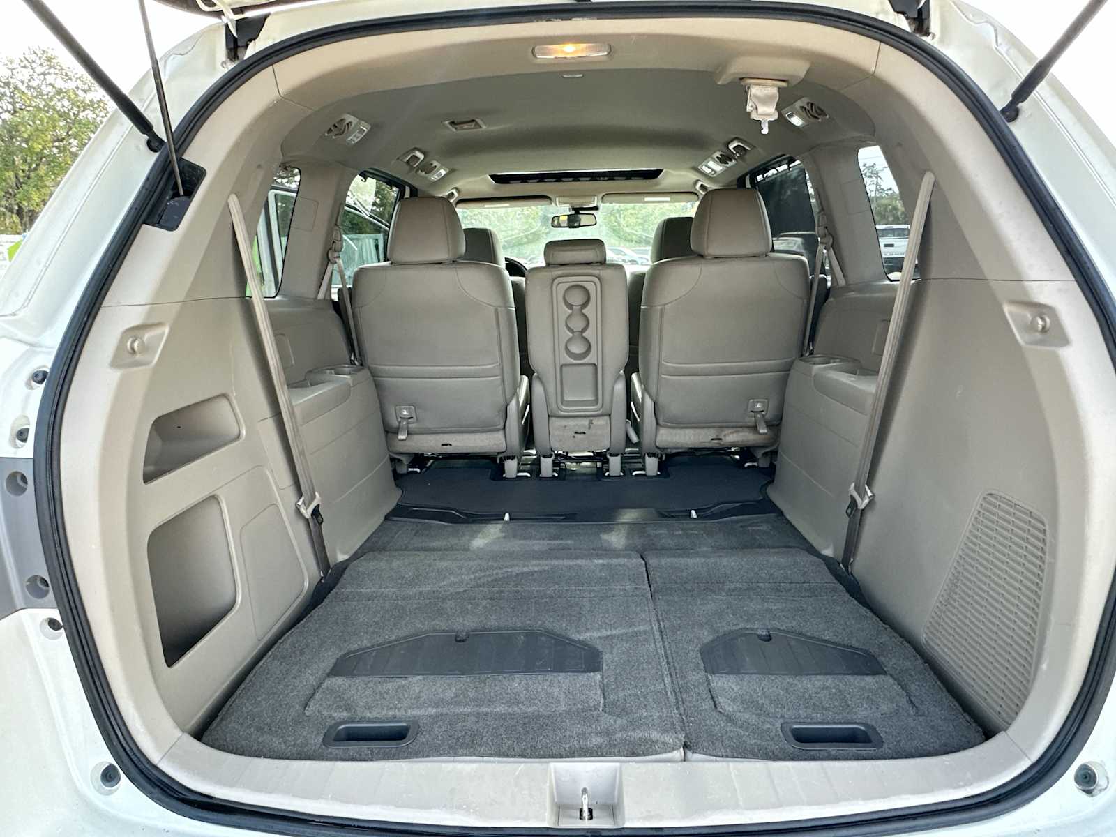 2016 Honda Odyssey EX-L 20