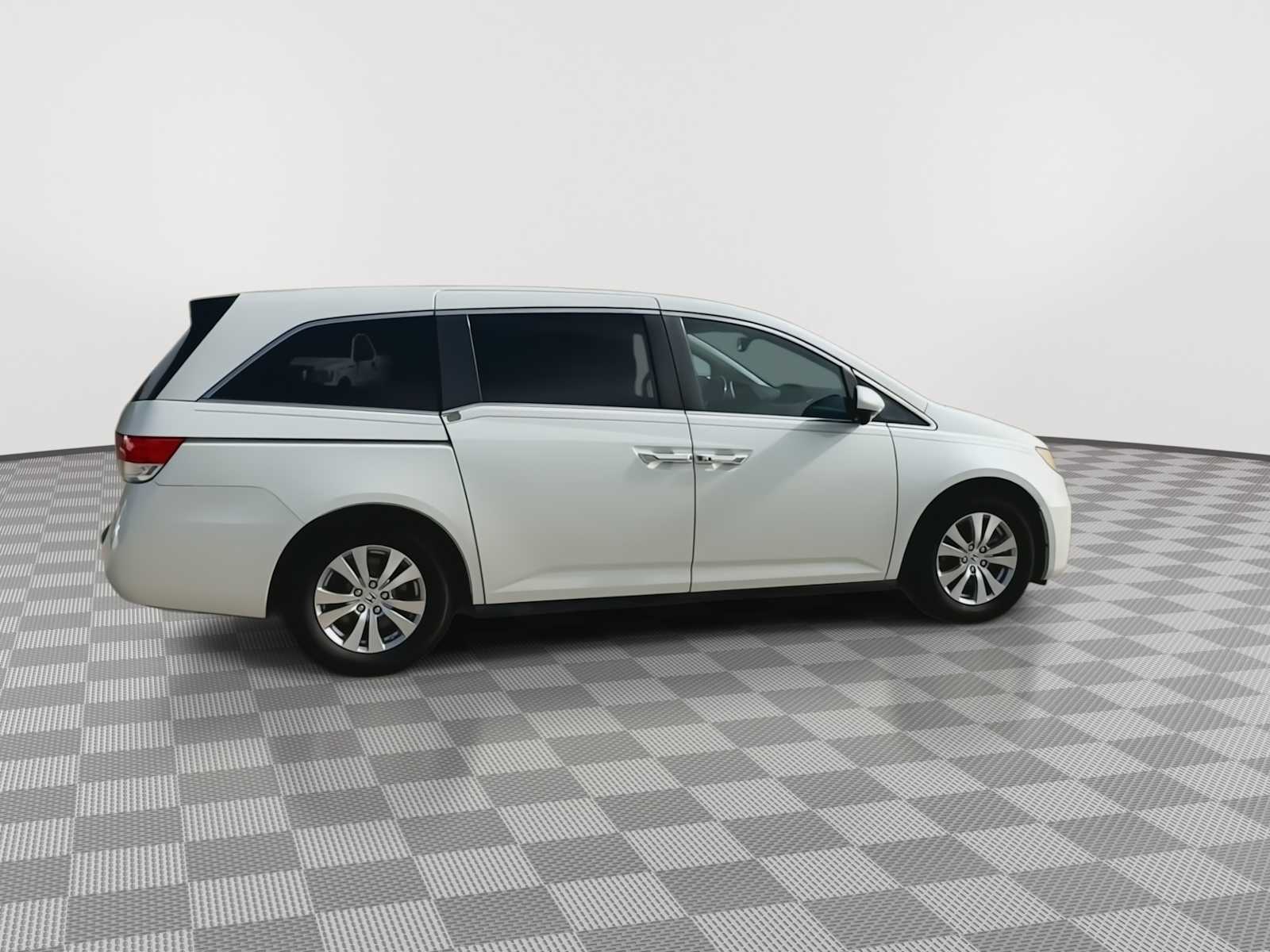 2016 Honda Odyssey EX-L 9