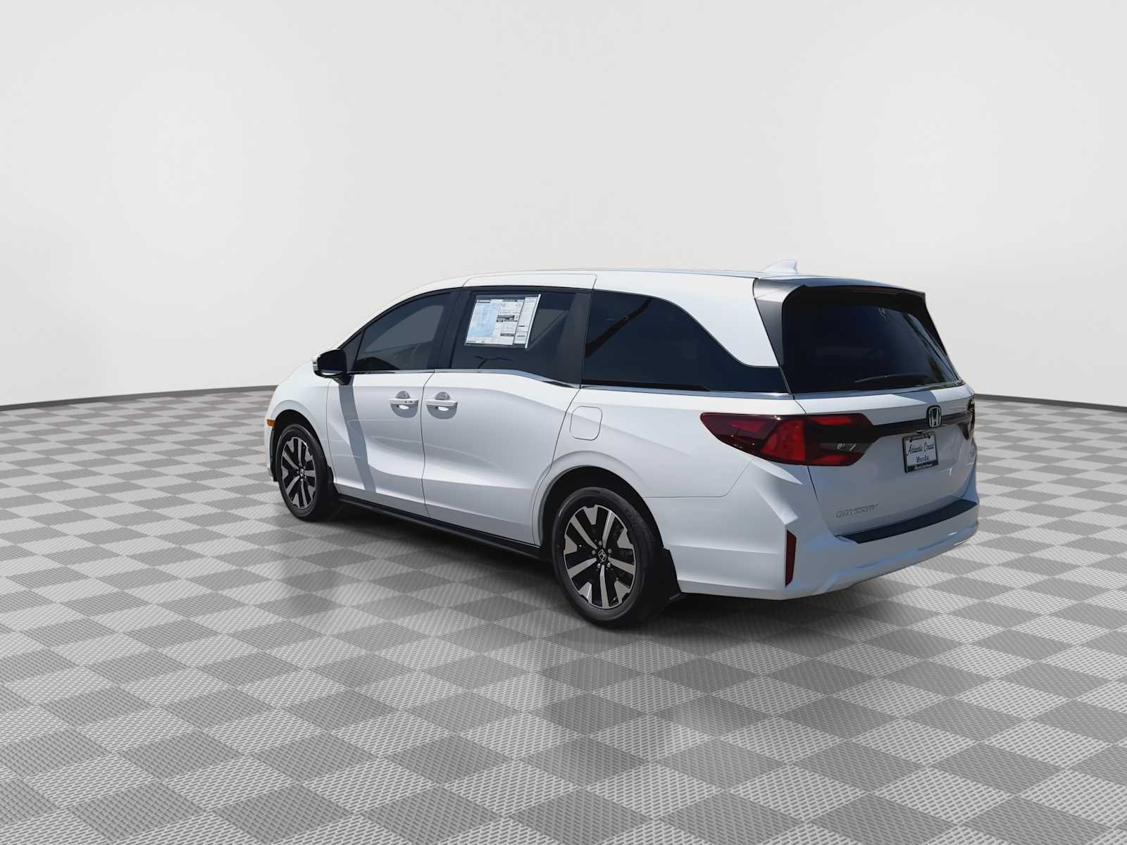 2026 Honda Odyssey EX-L - Photo 6
