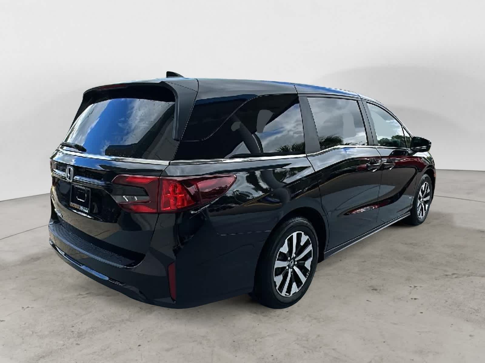 2025 Honda Odyssey EX-L 5