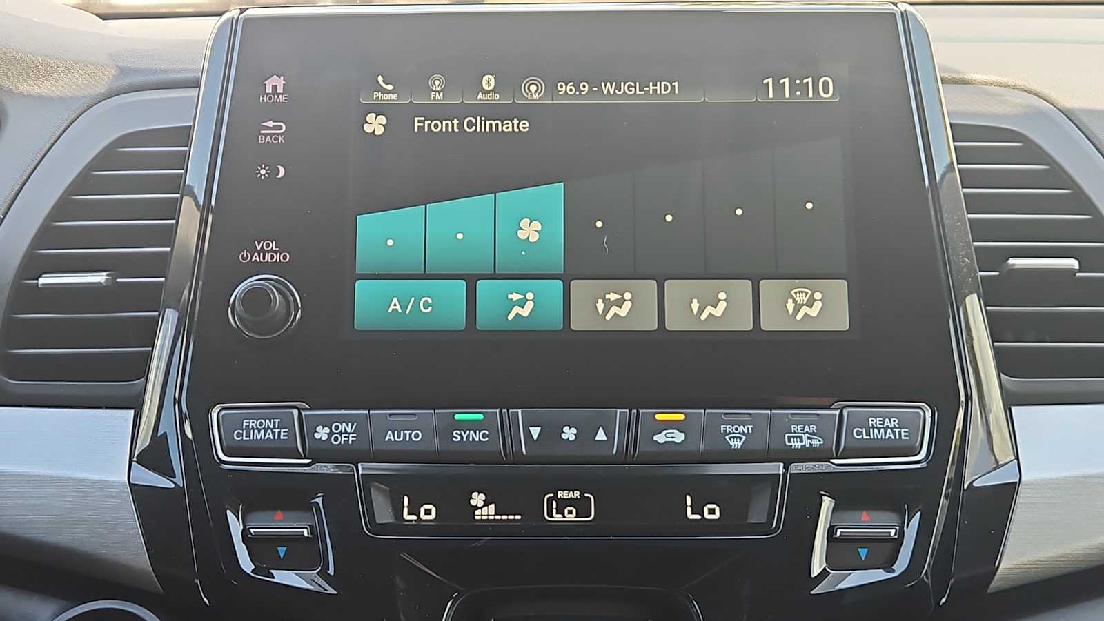 2024 Honda Odyssey EX-L - Photo 17