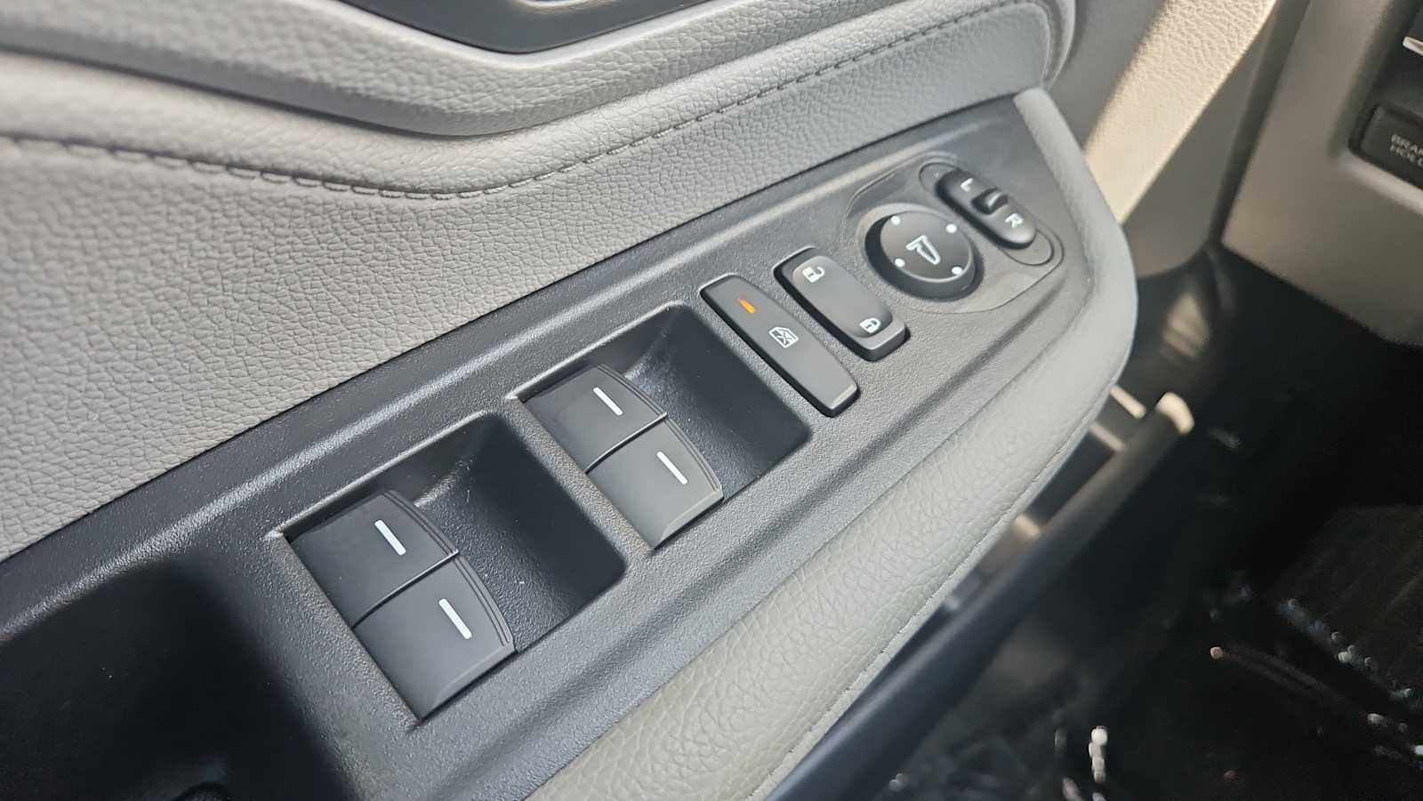 2022 Honda Odyssey EX-L - Photo 15