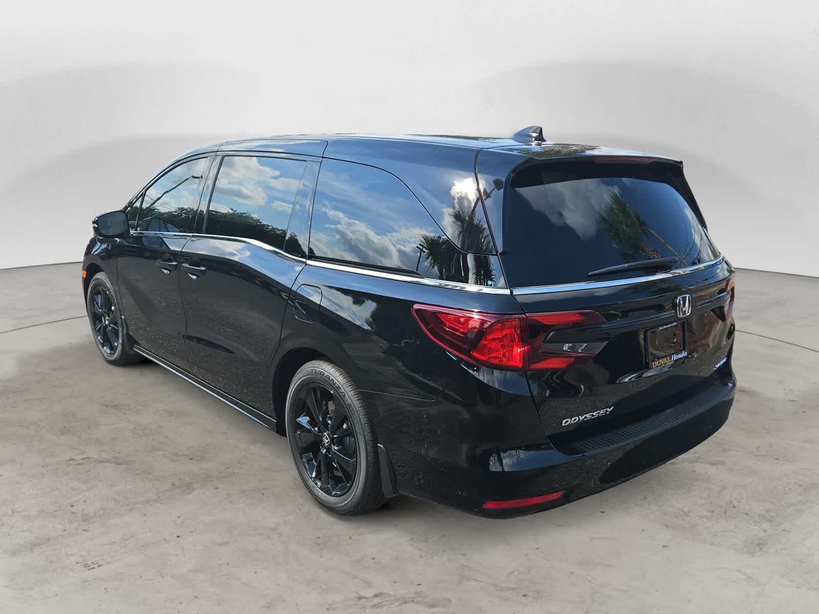 2024 Honda Odyssey Sport 3