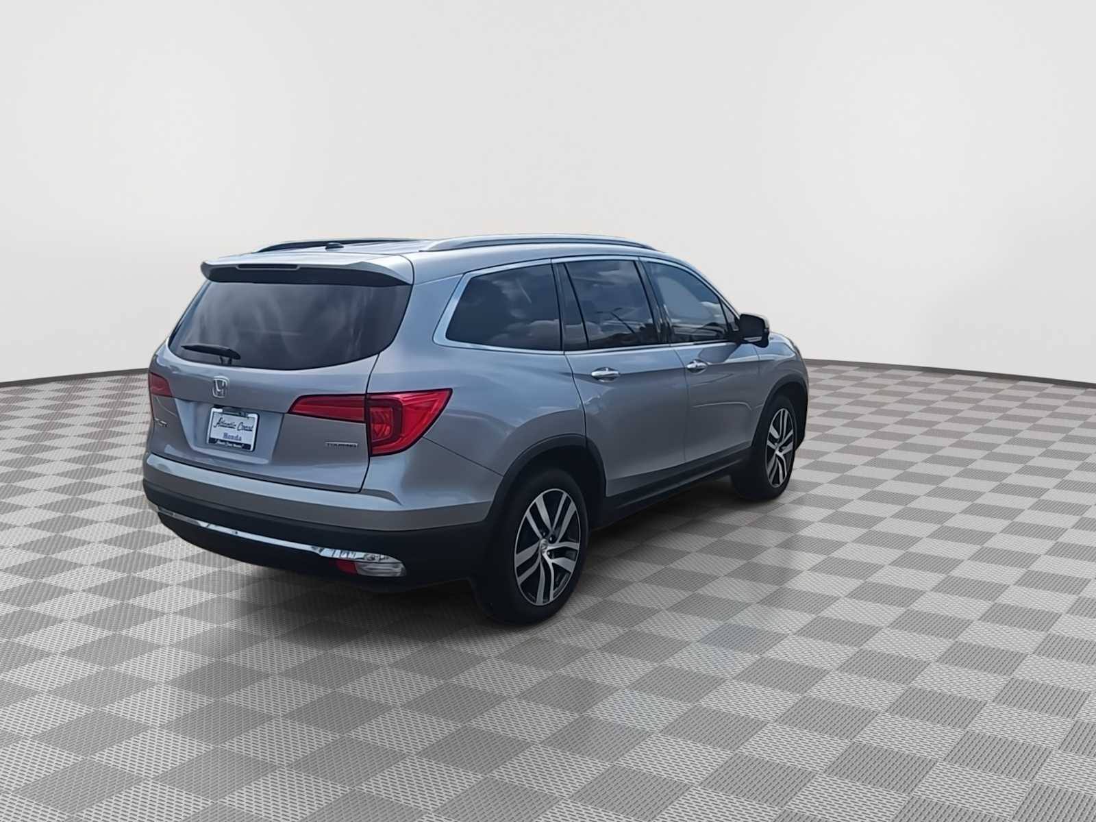 2018 Honda Pilot Touring - Photo 8