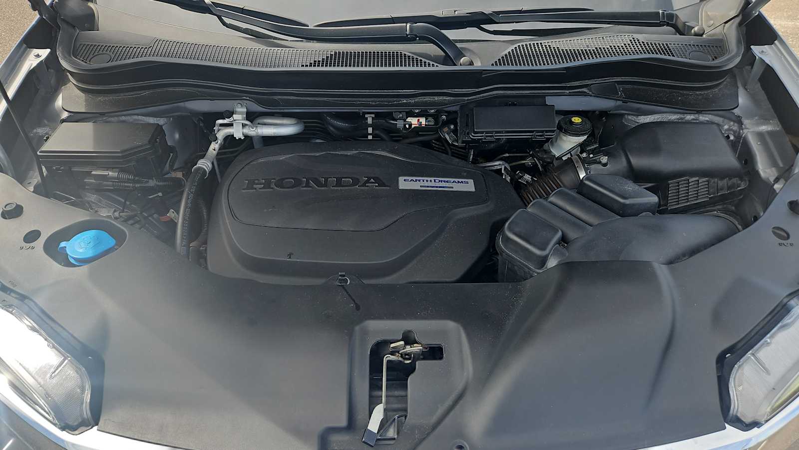 2018 Honda Pilot Touring - Photo 18