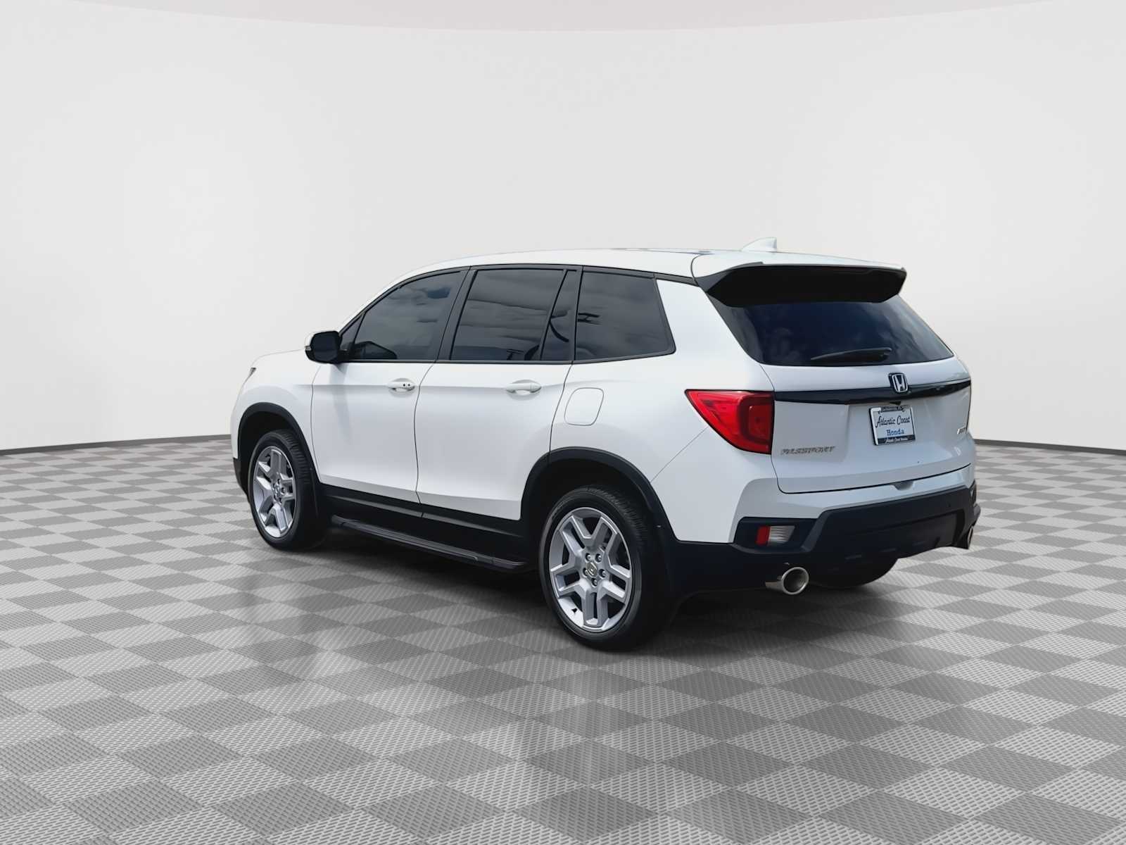 2024 Honda Passport EX-L - Photo 6
