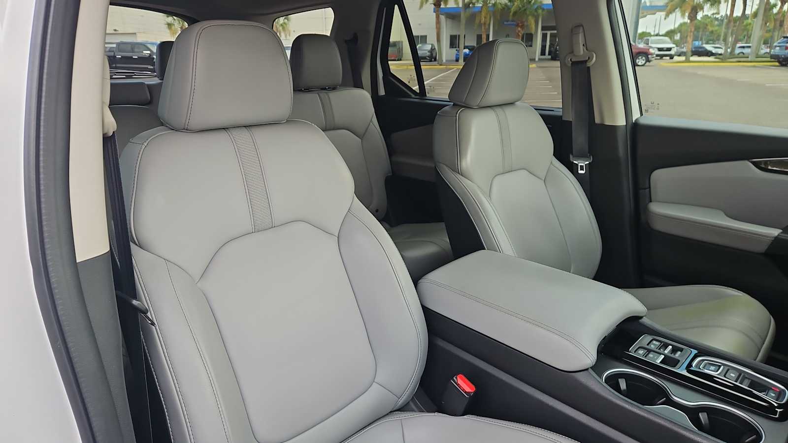 2023 Honda Pilot Touring - Photo 28
